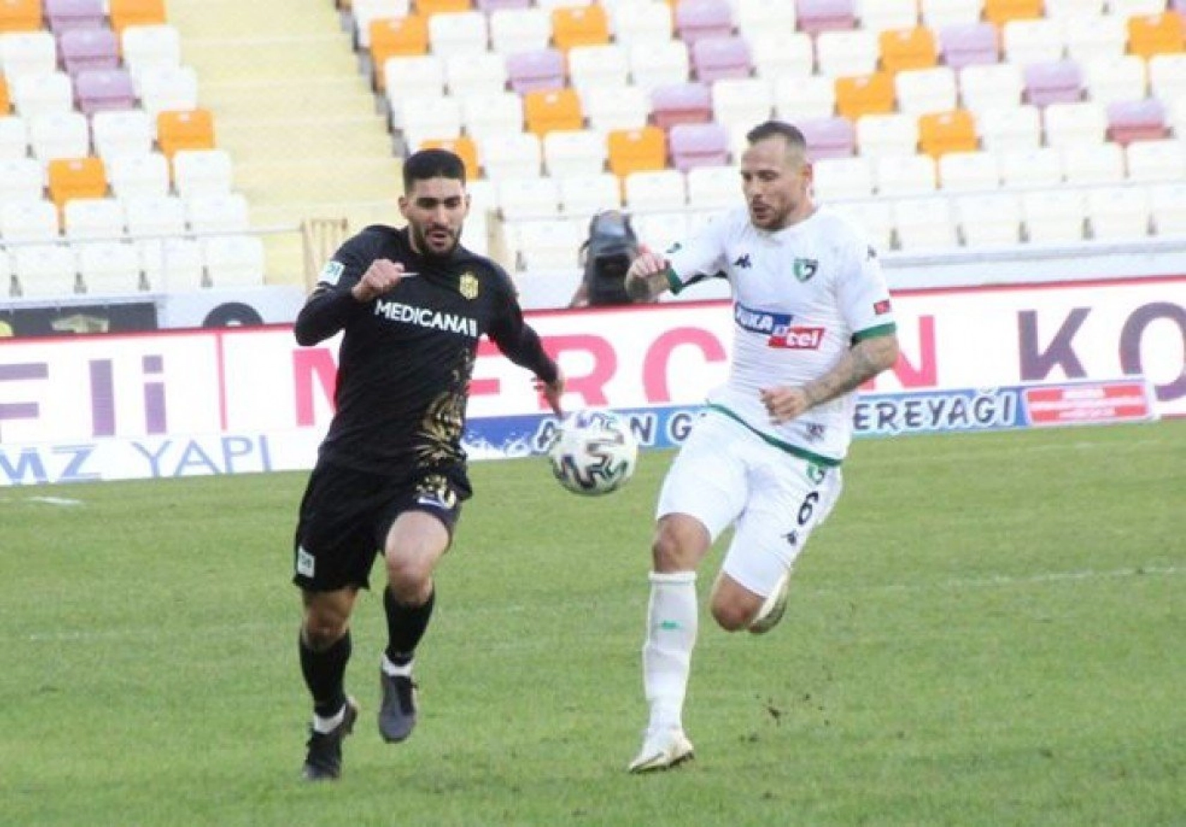 Denizlispor Karşılaşmasından Kareler