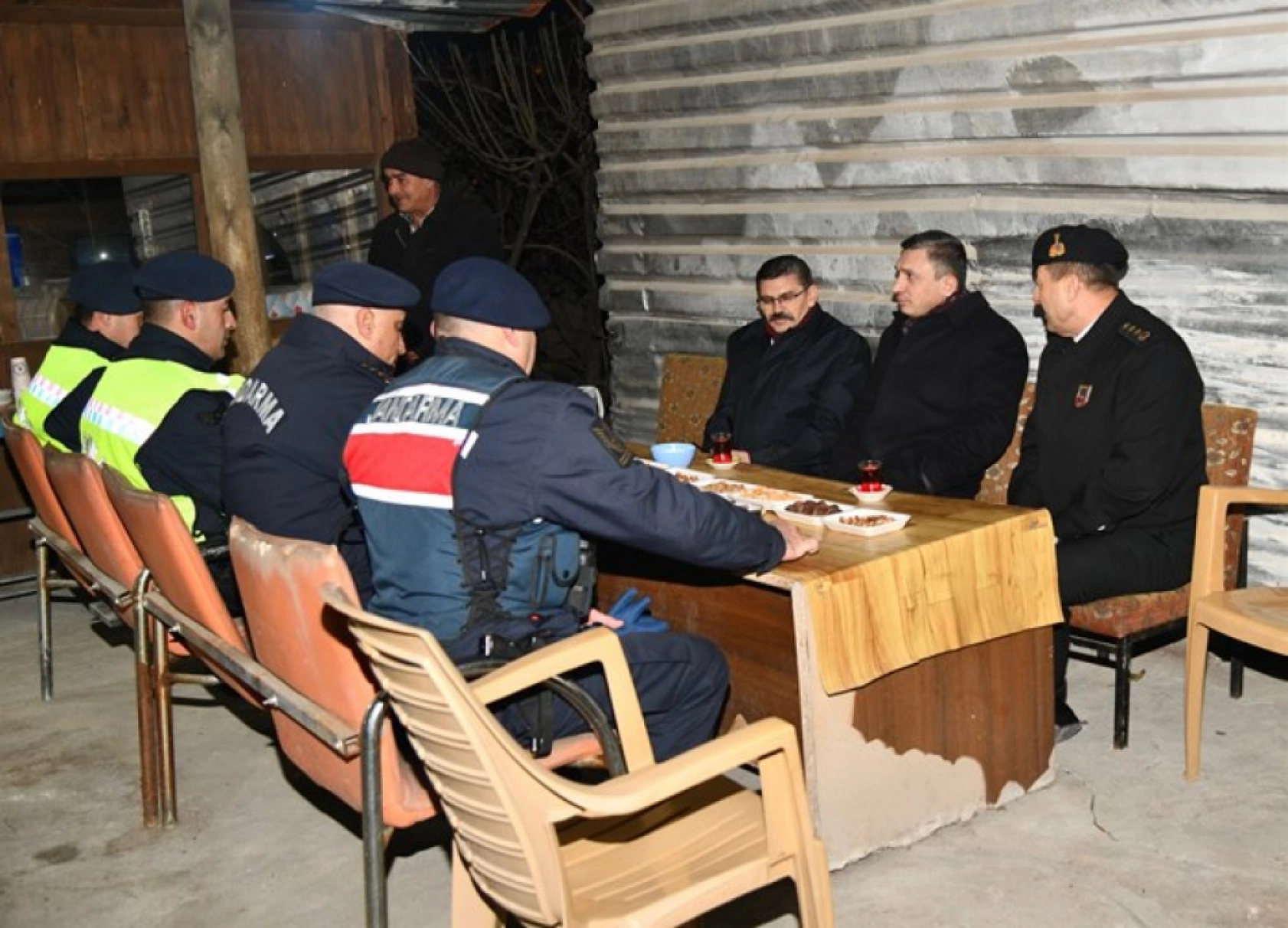 Vali Hulusi Şahin'den Yeni Yıl Ziyaretleri