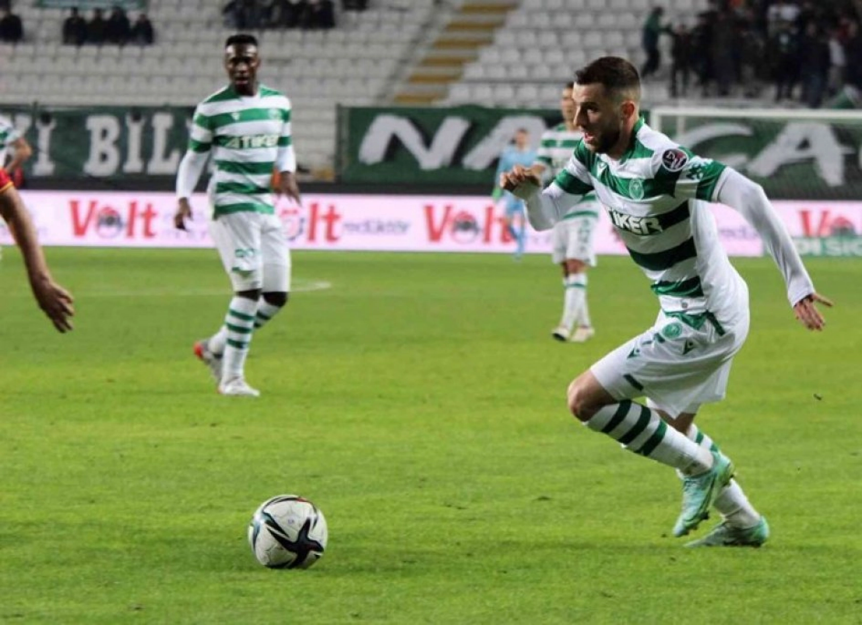 Konyaspor Yeni Malatyaspor Karşılaşmasından Kareler