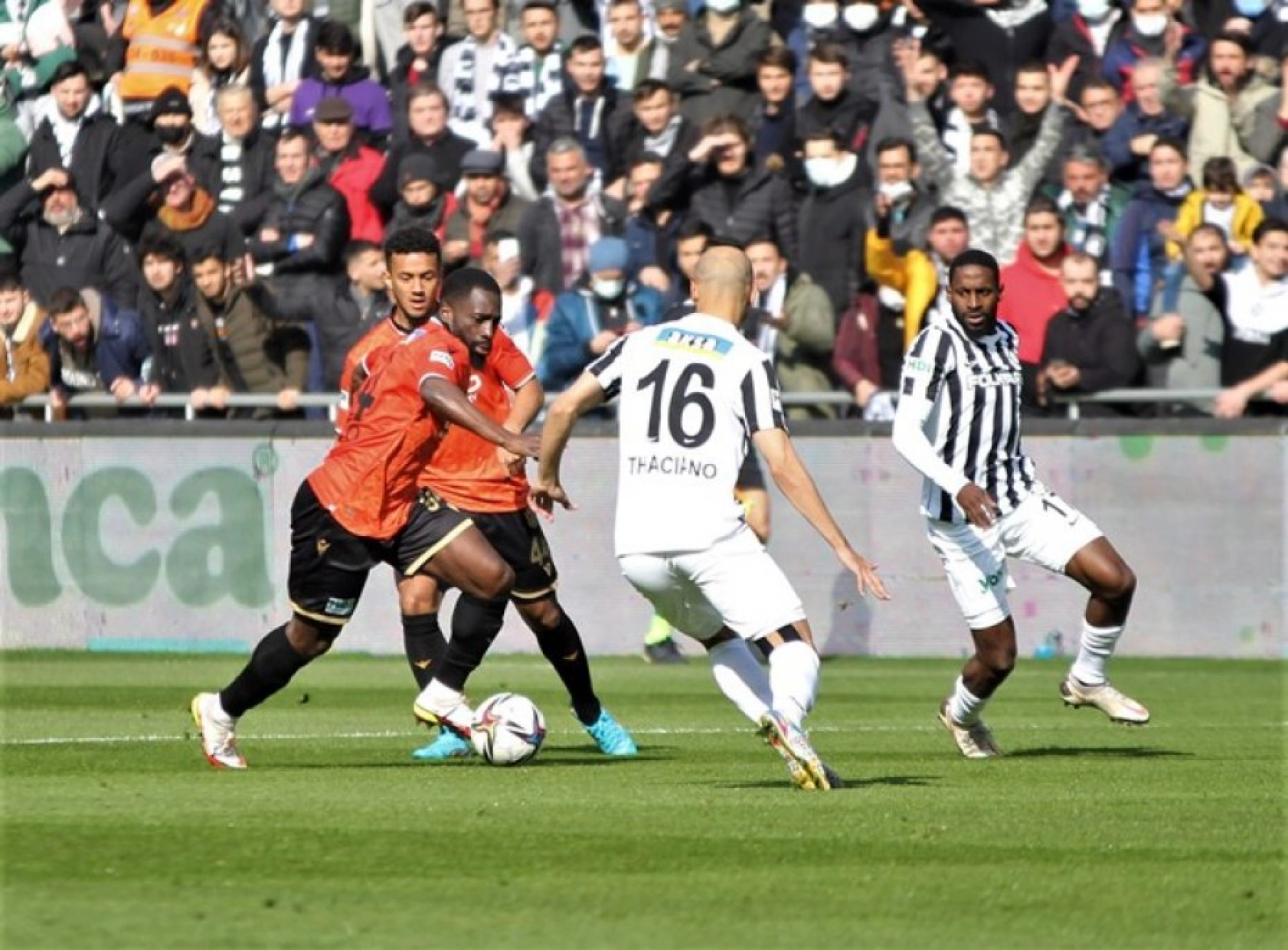 Altay Yeni Malatyaspor Karşılaşmasından Kareler