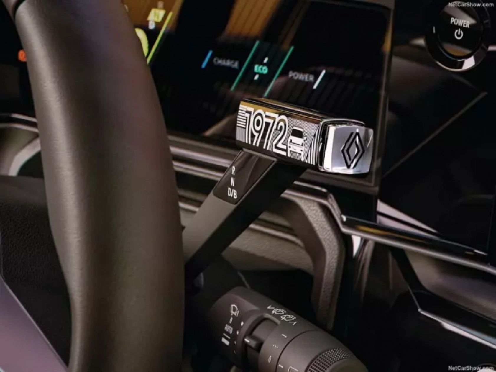 Renault 5 efsanesi geri döndü!