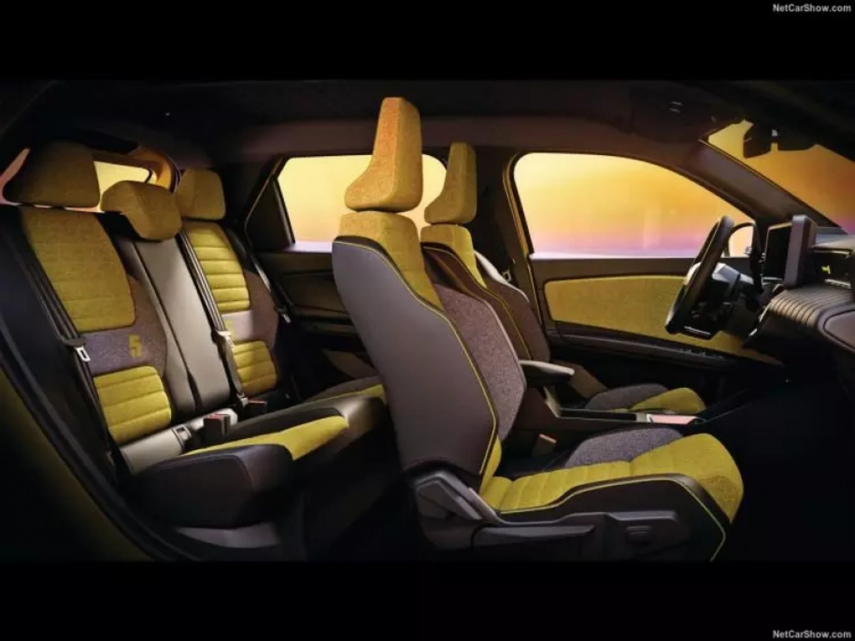 Renault 5 efsanesi geri döndü!