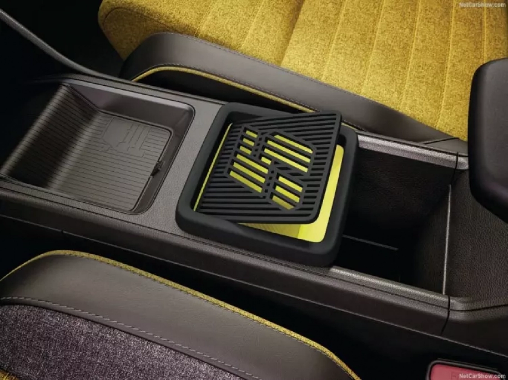 Renault 5 efsanesi geri döndü!