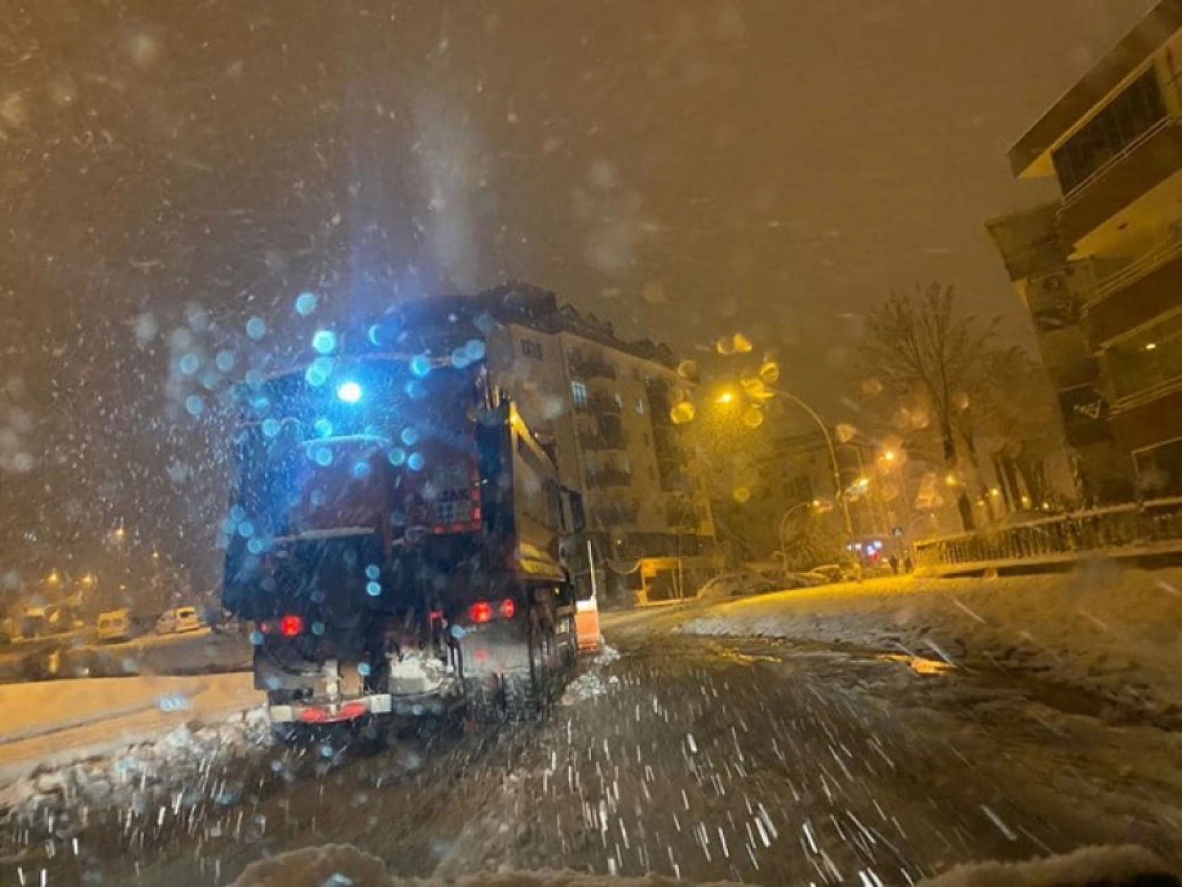 Malatya'ya Beklenen Kar Yağmaya Başladı