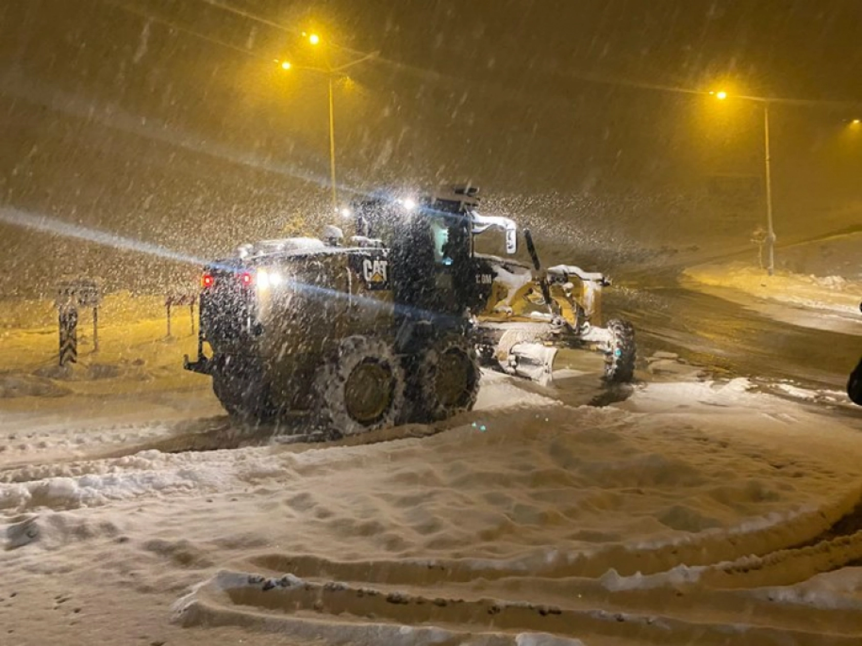Malatya'ya Beklenen Kar Yağmaya Başladı