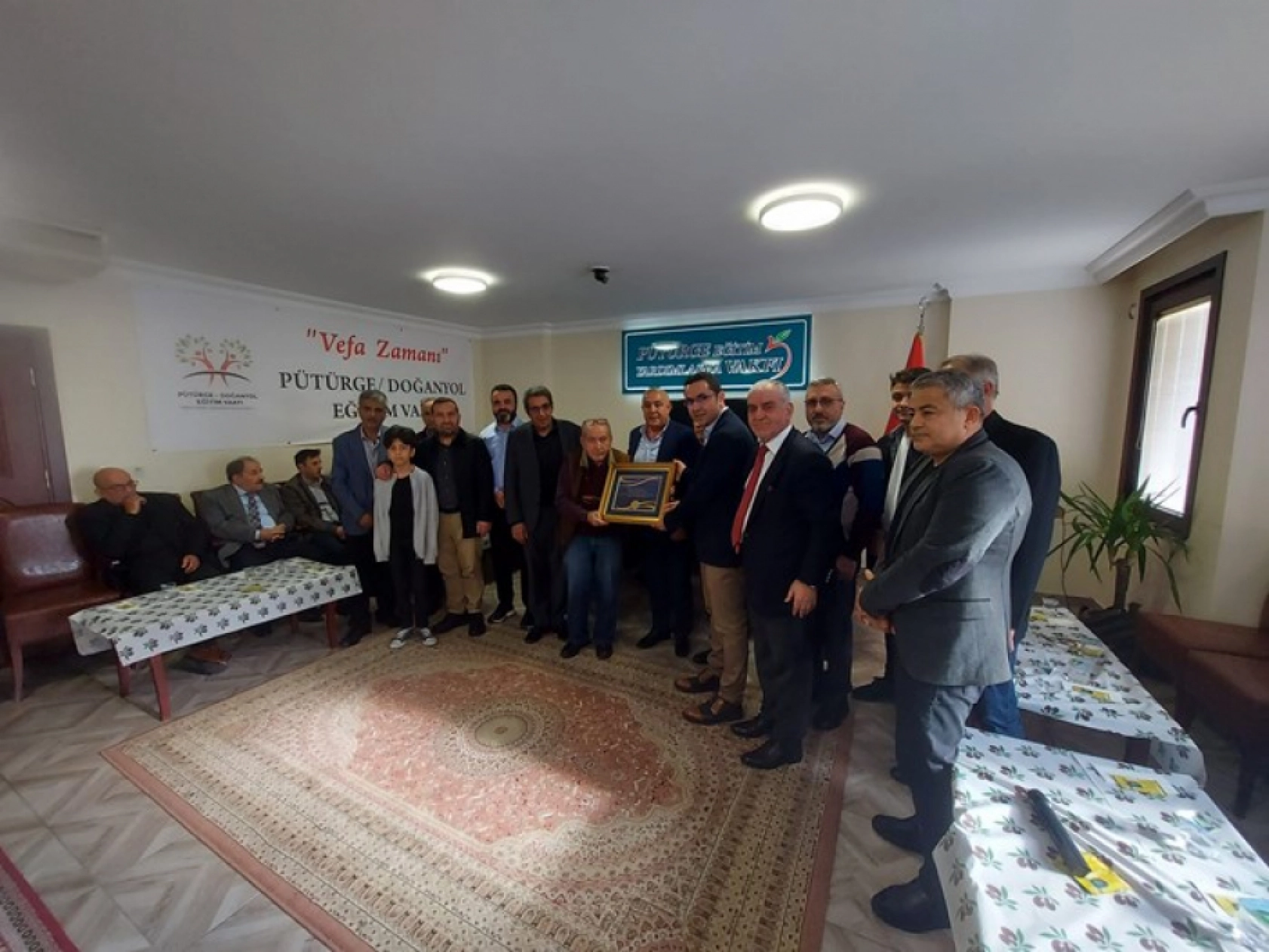 Pütürge-Doğanyol Eğitim Vakfı'nın 2. 'Vefa Zamanı' Etkinliği Yapıldı