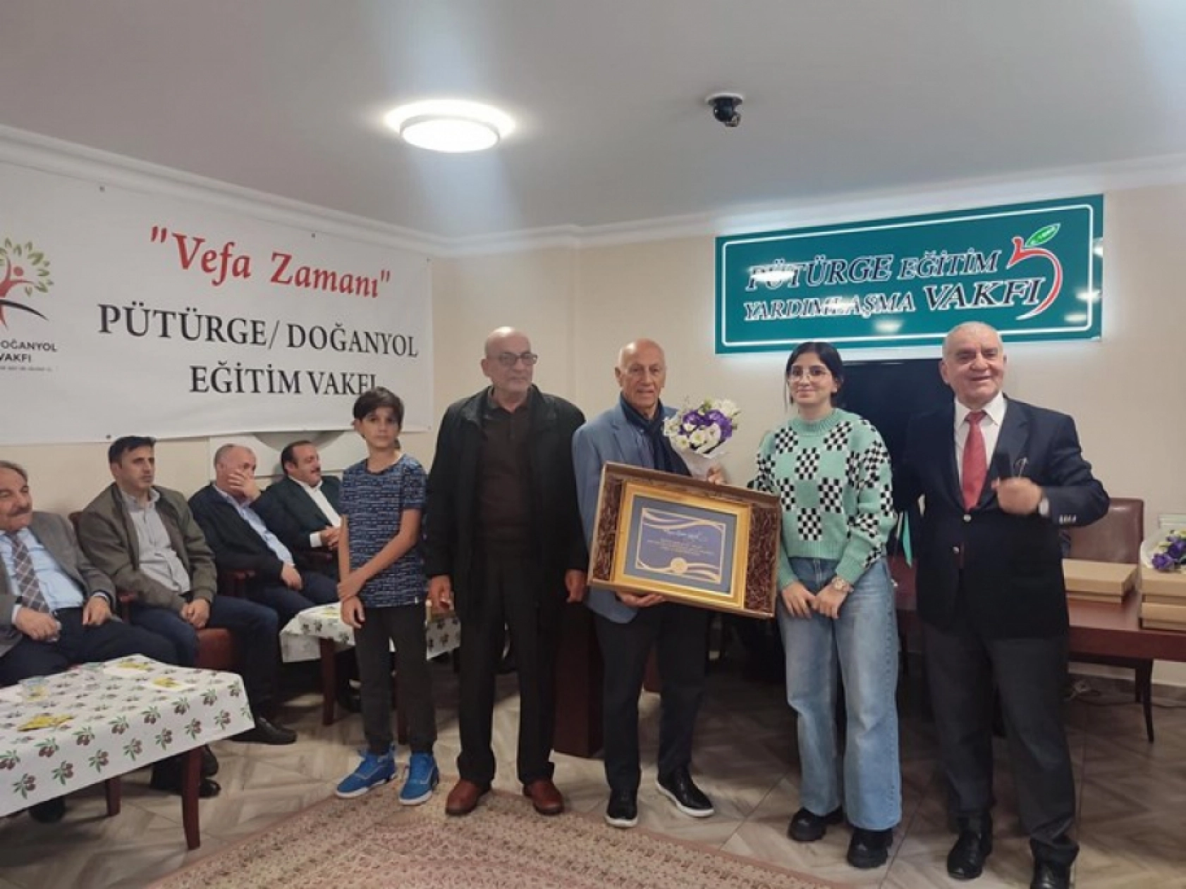 Pütürge-Doğanyol Eğitim Vakfı'nın 2. 'Vefa Zamanı' Etkinliği Yapıldı