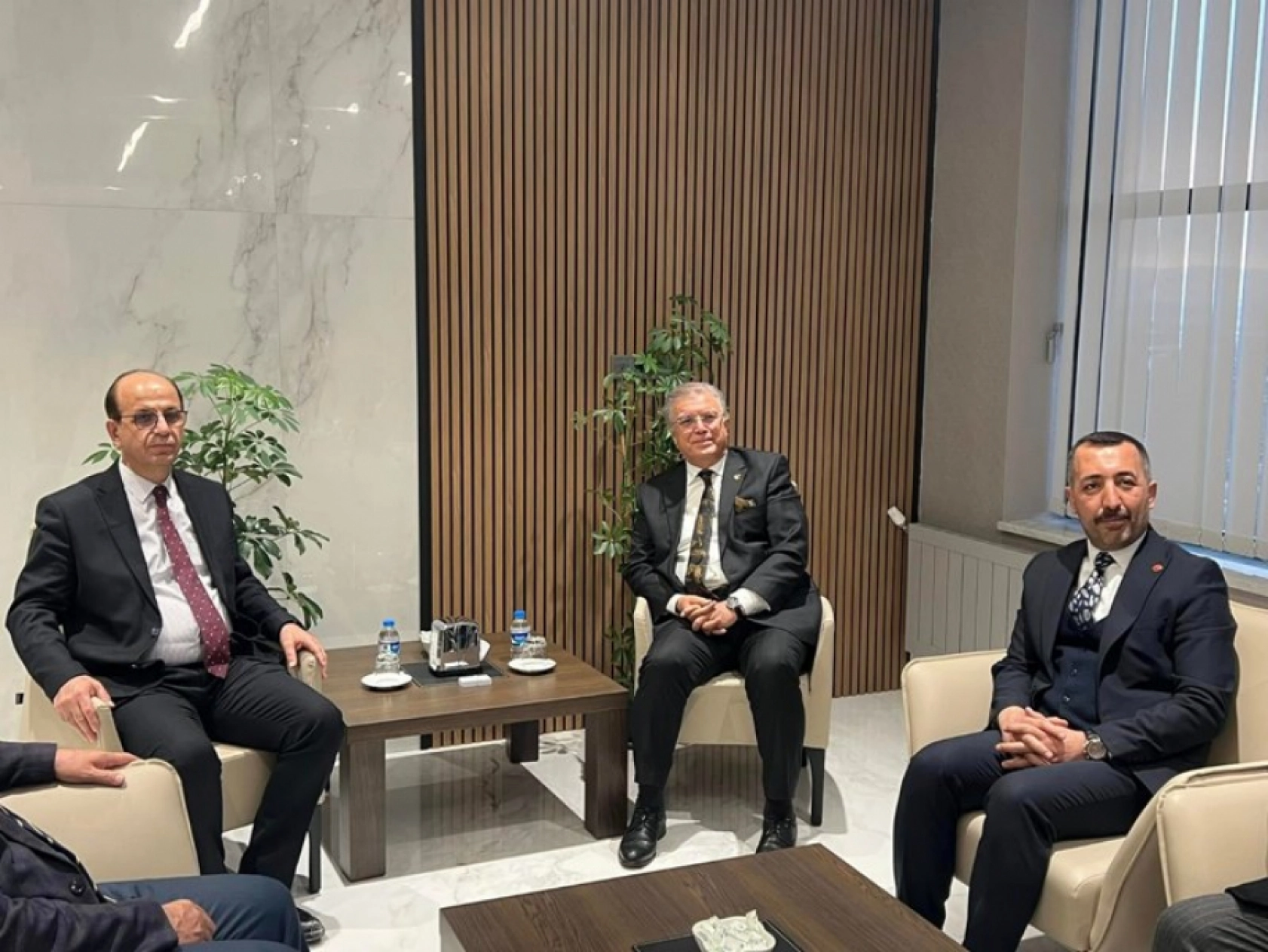 Genelbaşkan Vekili Aydal, Malatya'da Bir Dizi Temaslarda Bulundu