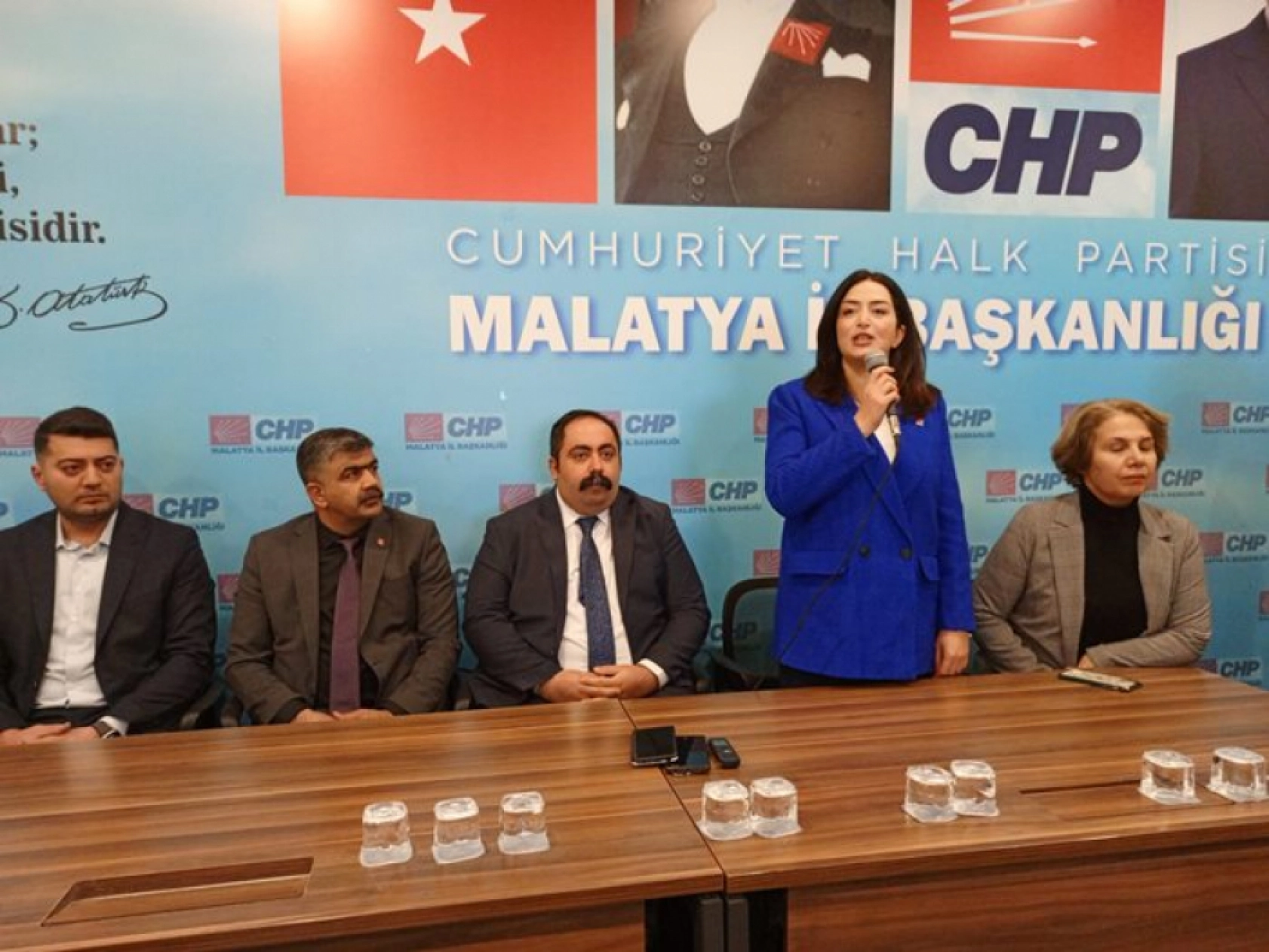CHP Battalgazi Belediye Başkan Adayı Ali Karakuş Tanıtım Toplantısı Gerçekleştirdi