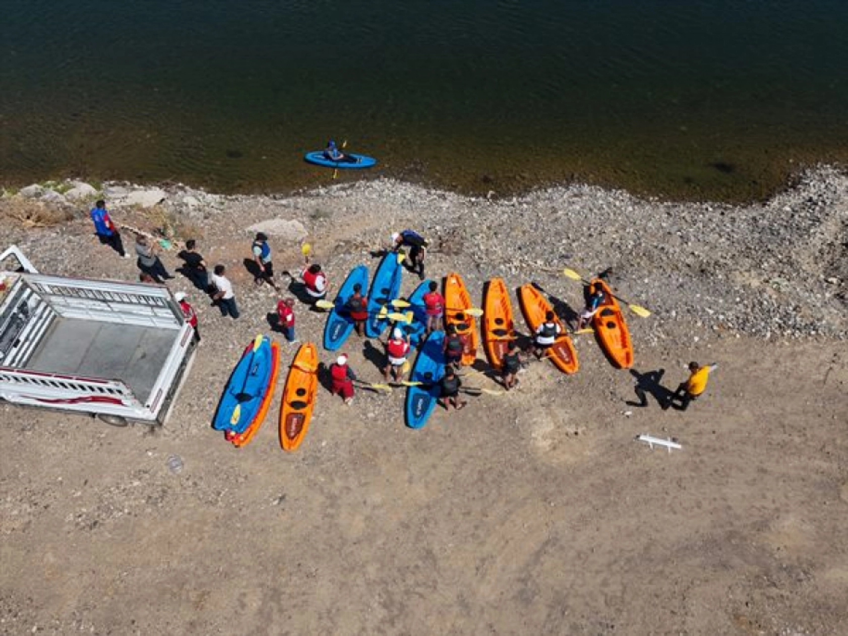 Bingöl'de koruma altındaki çocuklara yönelik kano etkinliği düzenlendi