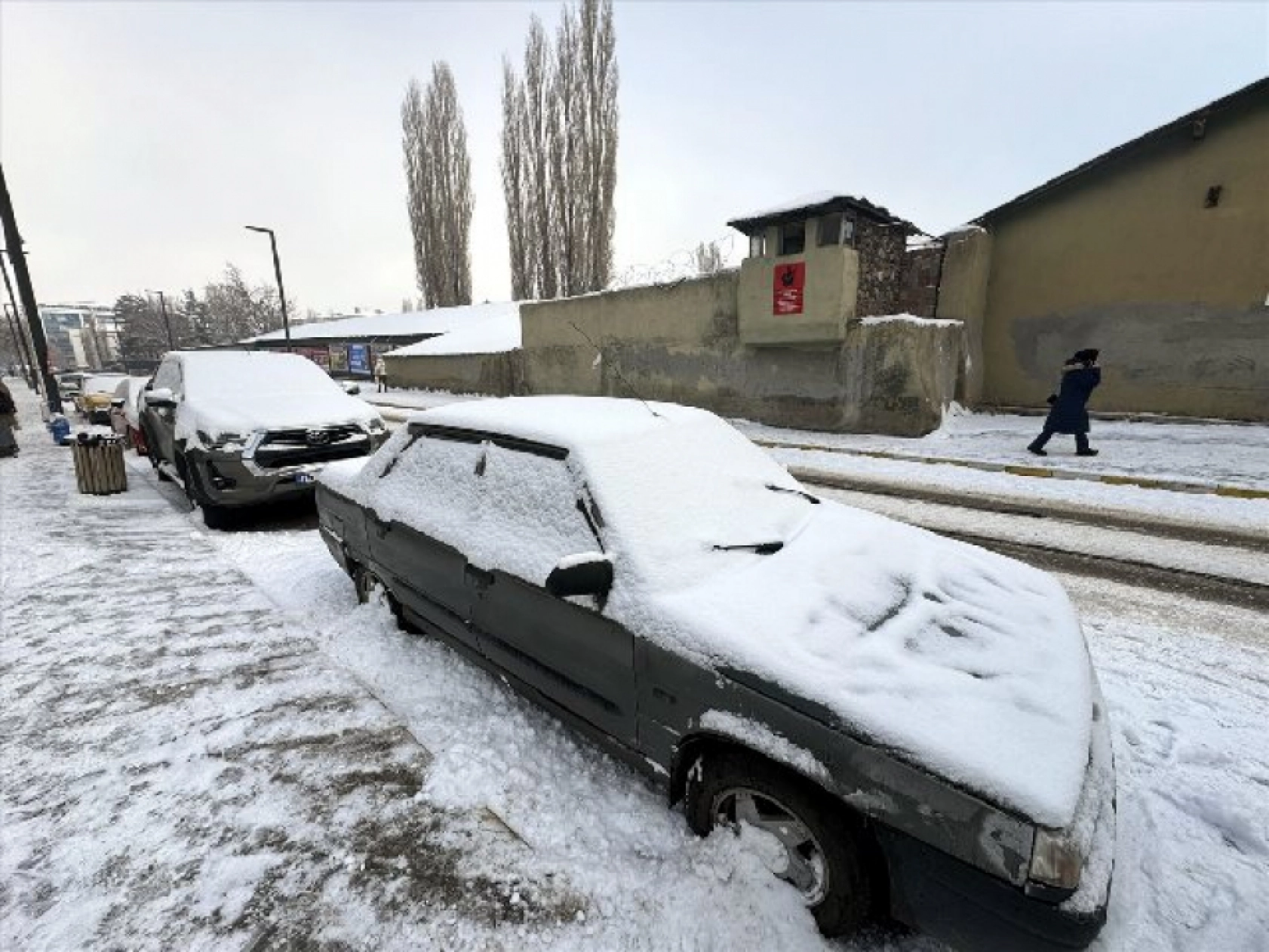 Erzurum, Ağrı, Ardahan ve Kars yeniden beyaza büründü