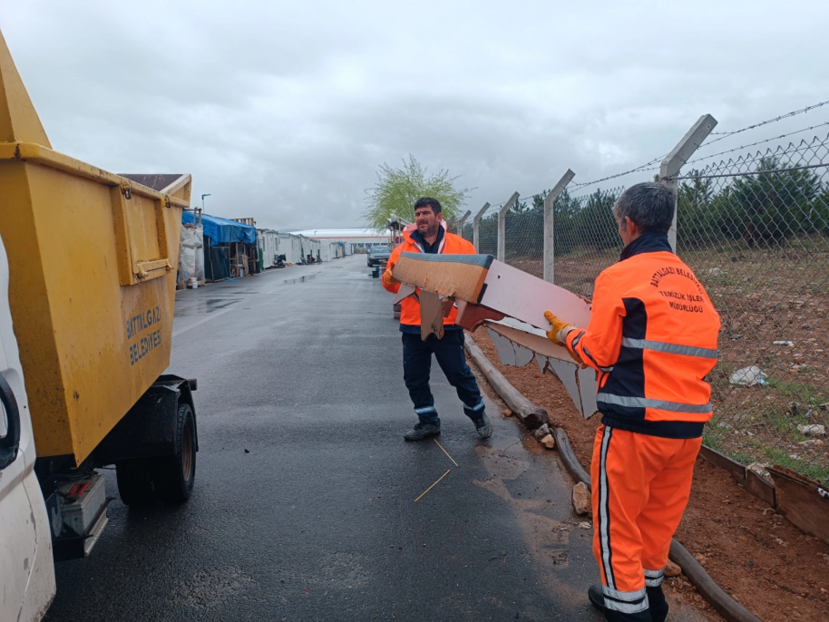 Bayram Tatili Hizmetle Geçti