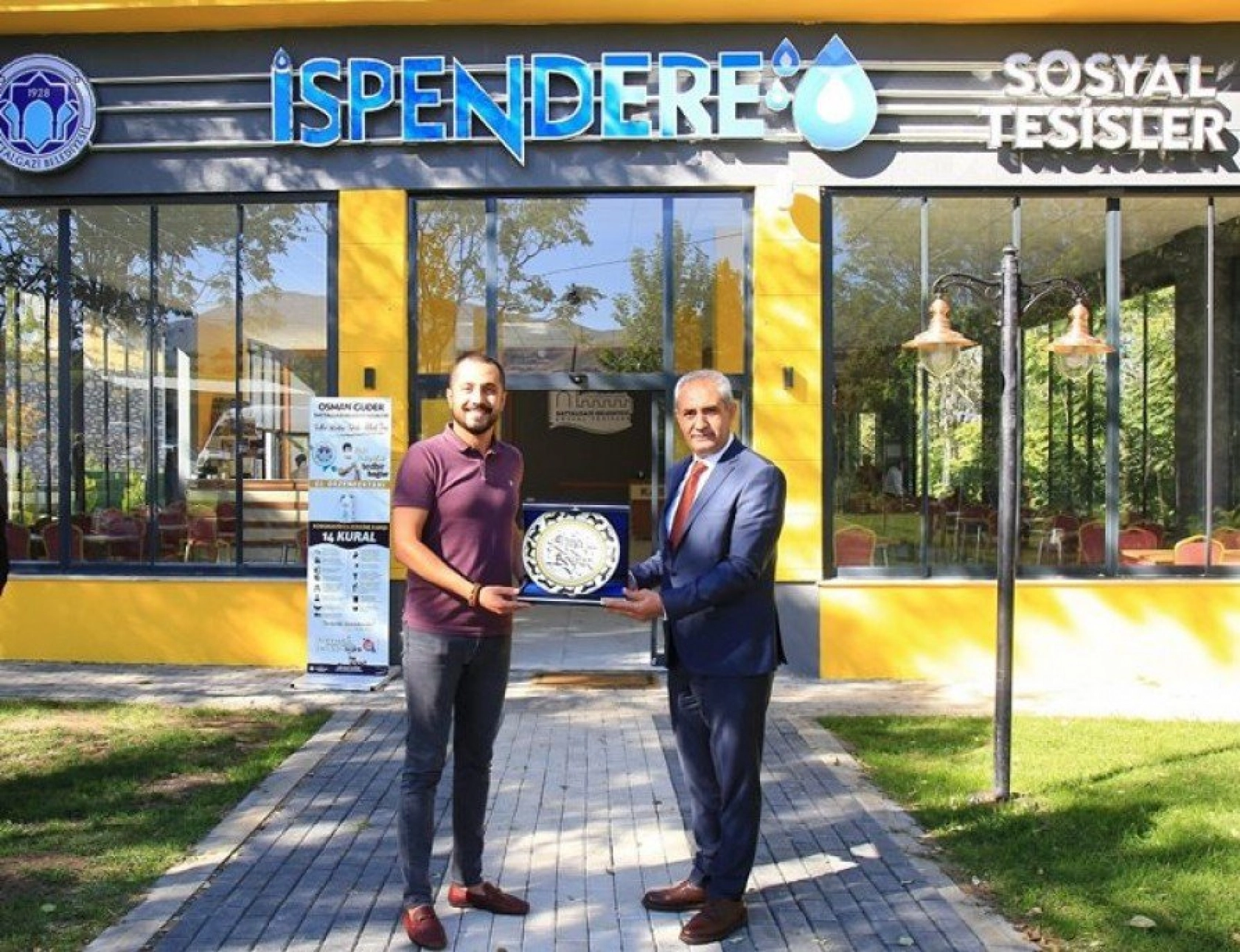 Turizmcilere İspendere Şifalı İçmeleri Tanıtımından Kareler