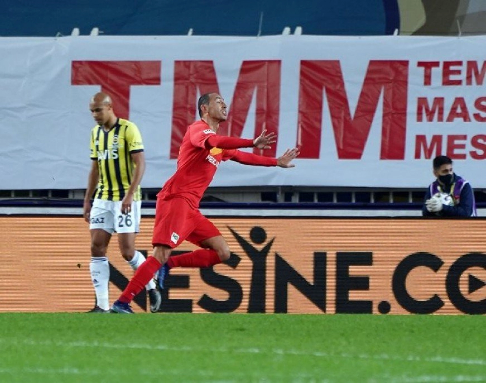 Fenerbahce Yeni Malatyaspor Karşılaşmasından Kareler