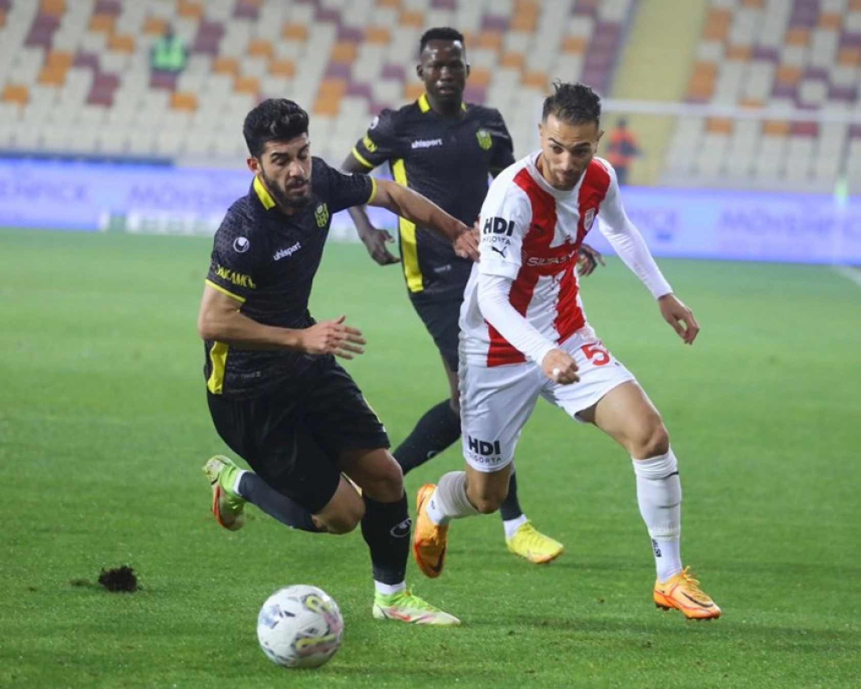 Yeni Malatyaspor Pendikspor Karşılaşmasından Kareler