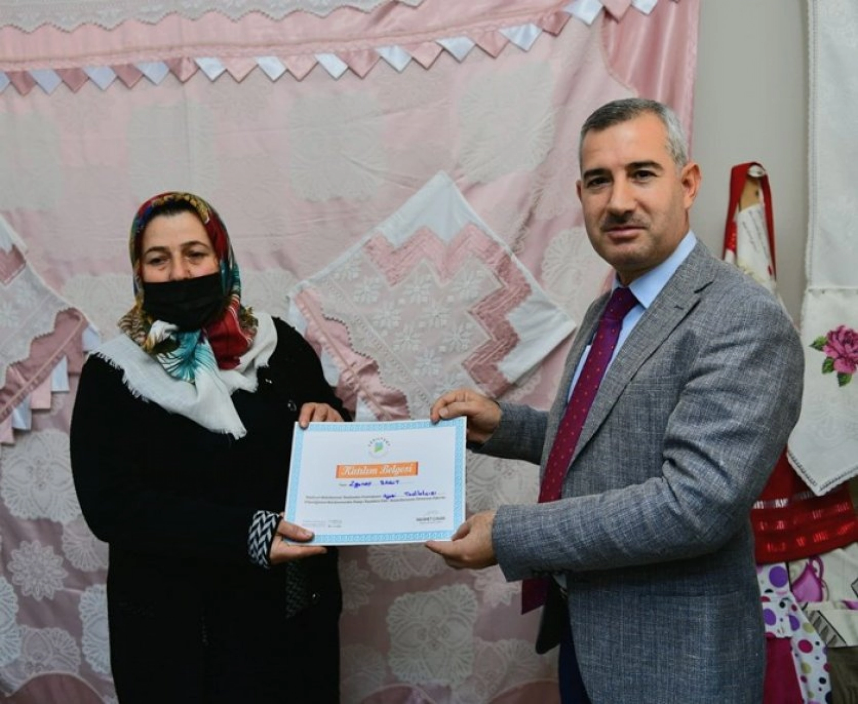 Kadınlarımızın Gayreti ve Çabasını Takdirle Karşılıyoruz