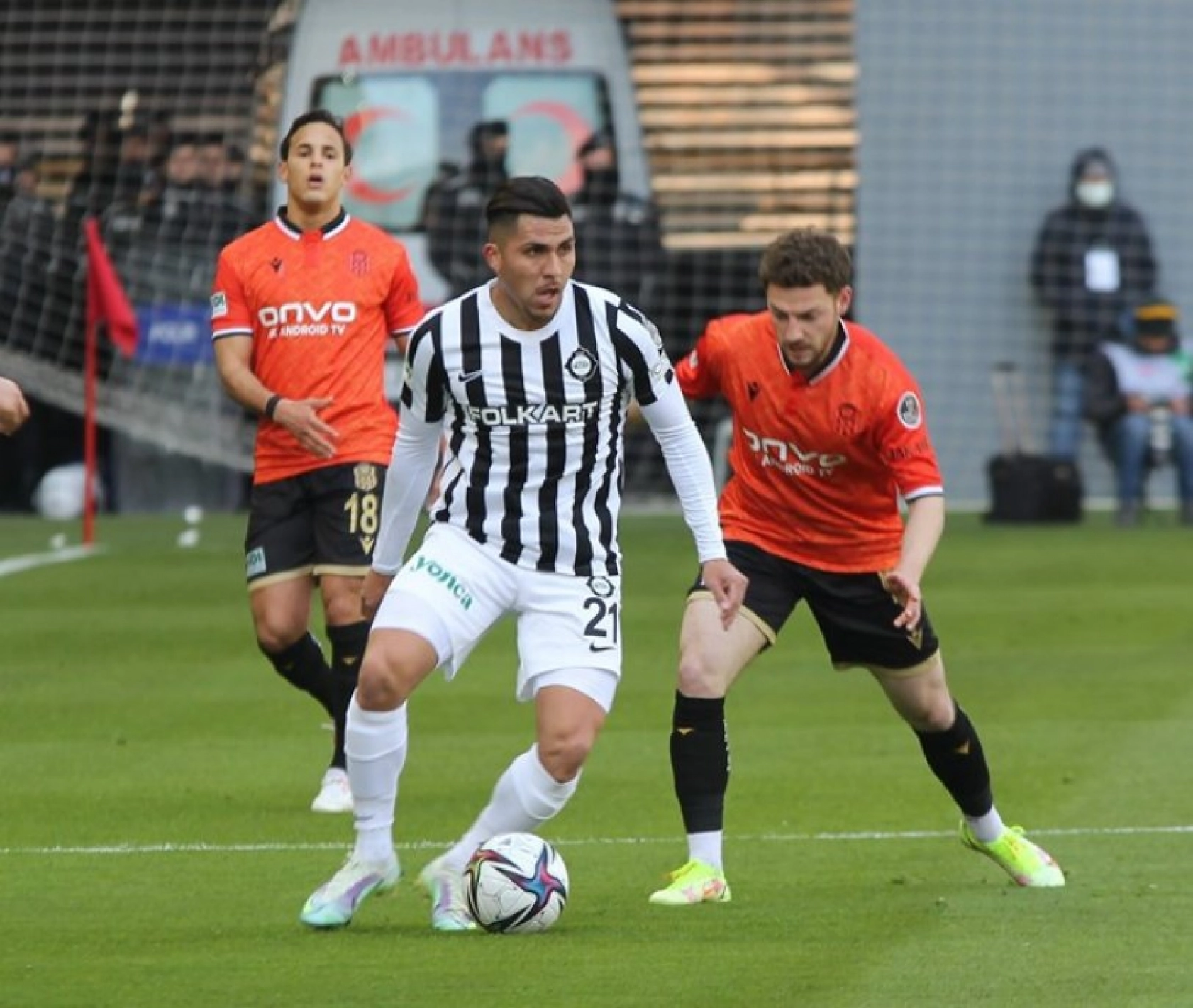 Altay Yeni Malatyaspor Karşılaşmasından Kareler