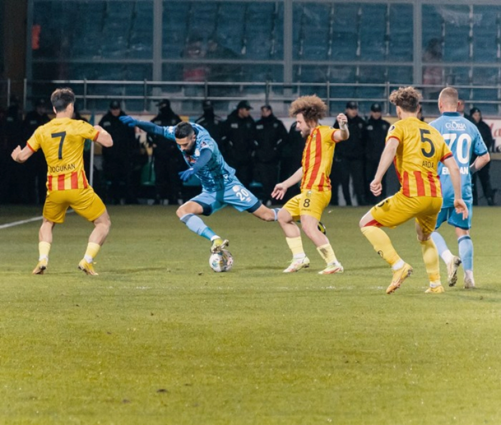 Çaykur Rizespor Yeni Malatyaspor Karşılaşmasından Kareler