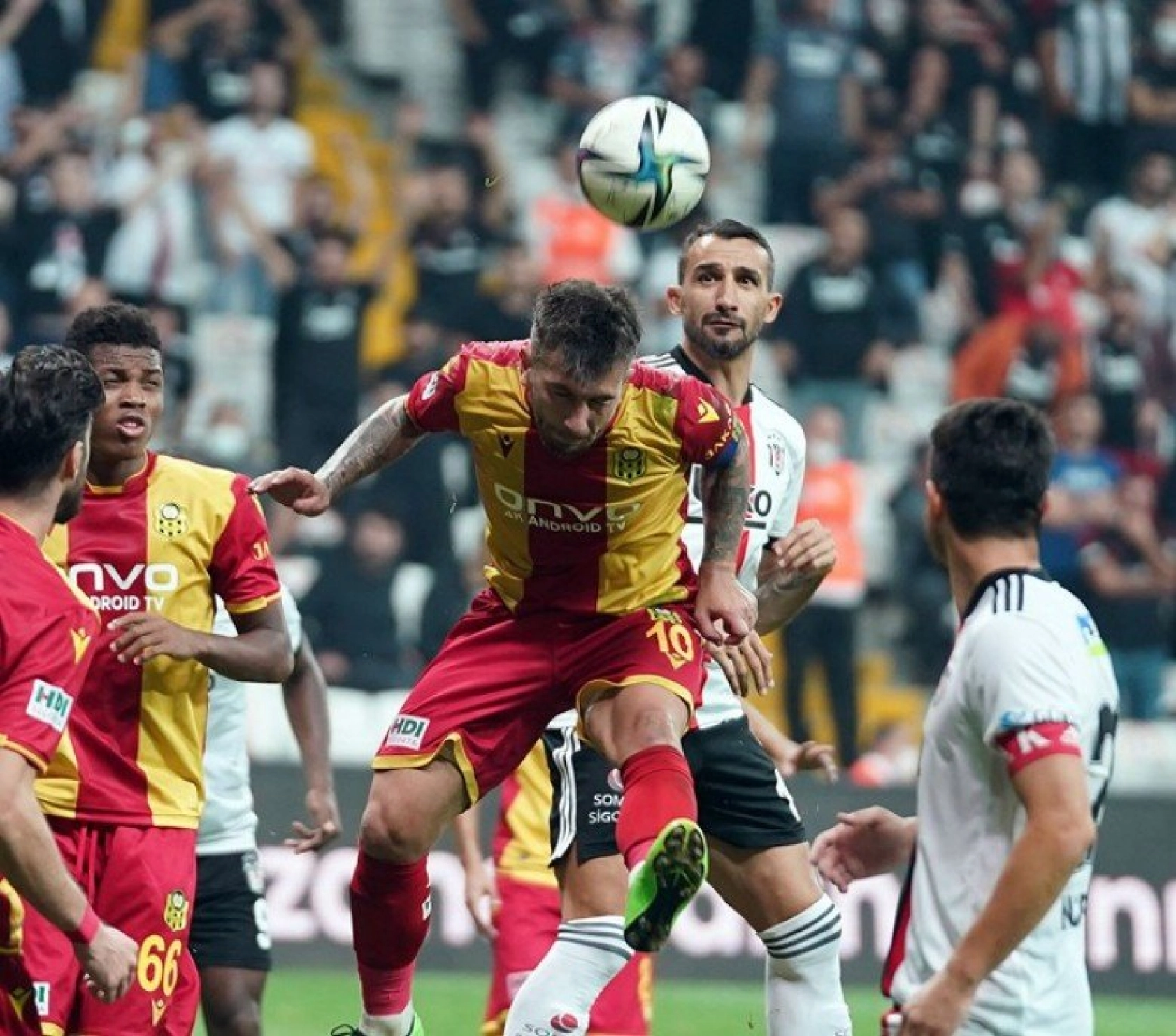 Beşiktaş Ö.K. Yeni Malatyaspor Karşılaşmasından Kareler