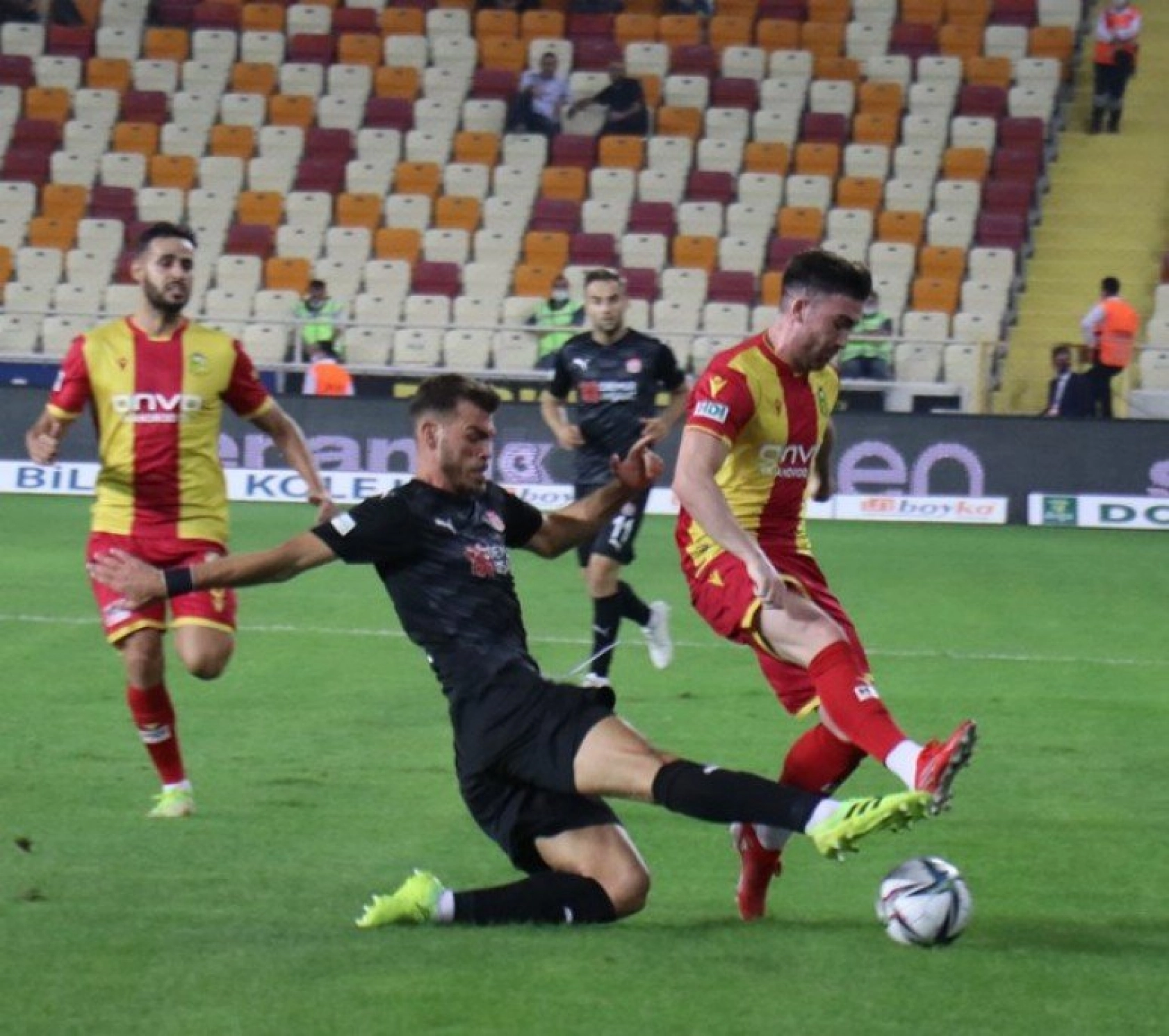 Demir Grup Sivasspor Karşılaşmasından Kareler