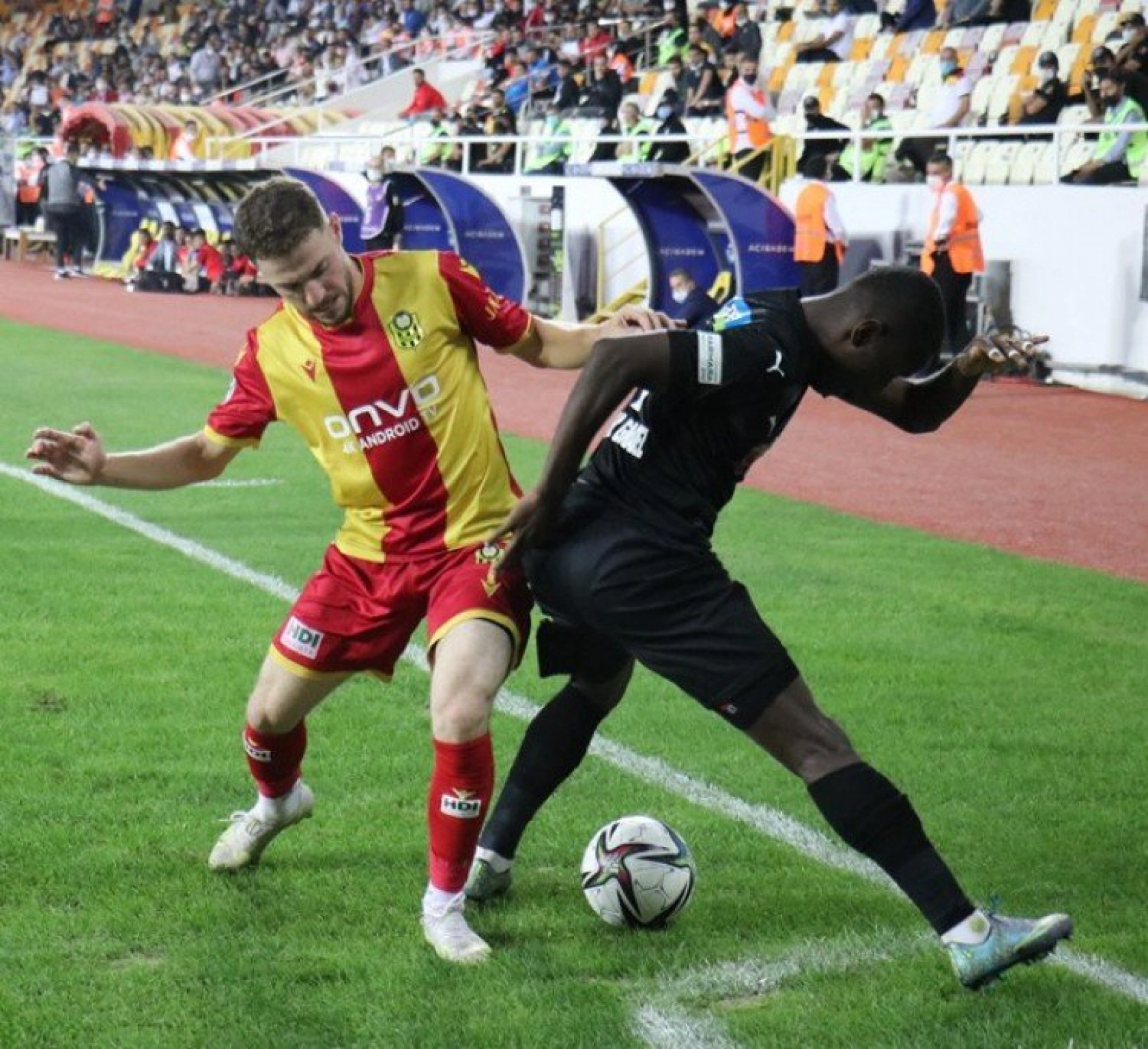 Demir Grup Sivasspor Karşılaşmasından Kareler