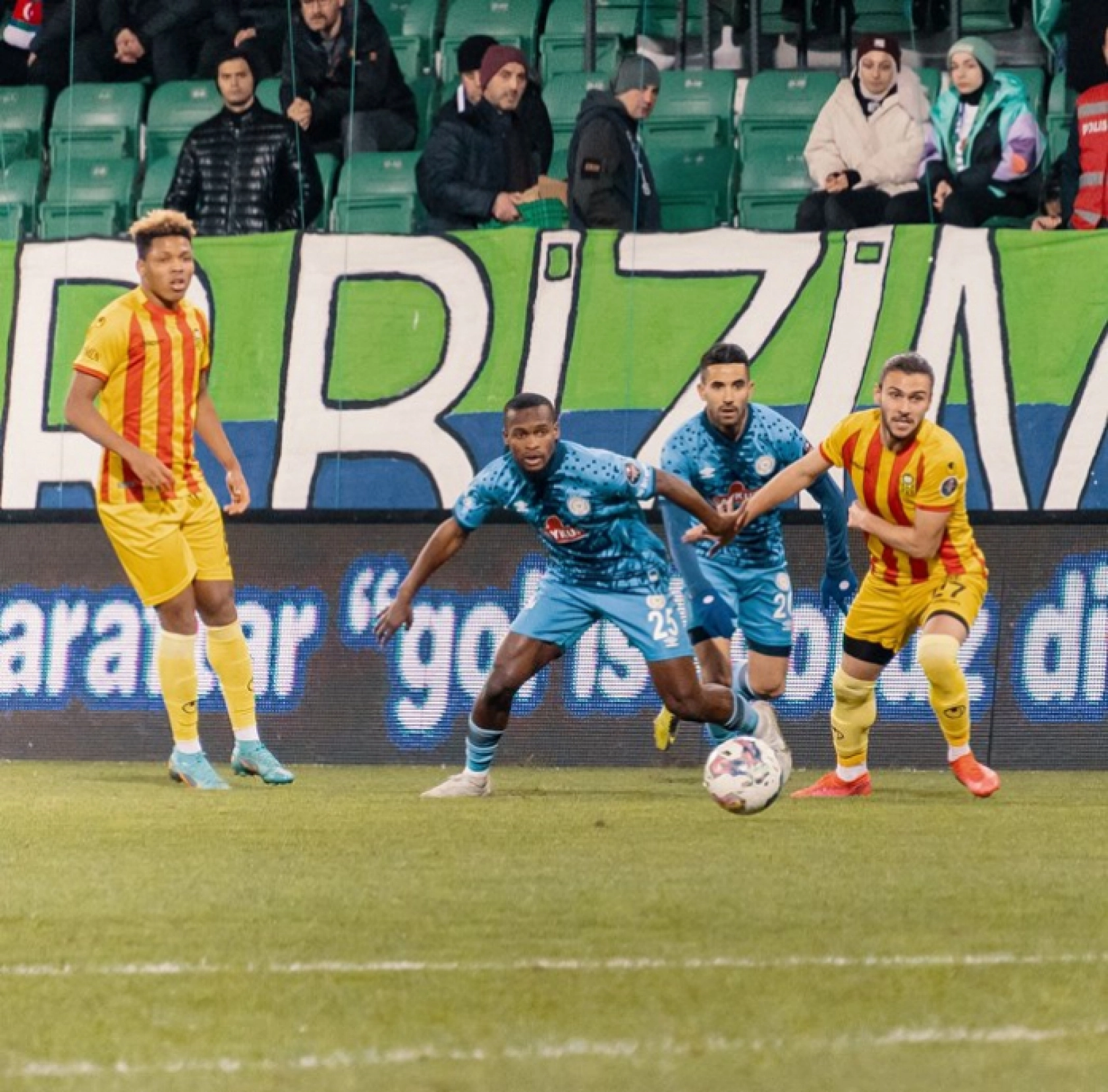 Çaykur Rizespor Yeni Malatyaspor Karşılaşmasından Kareler