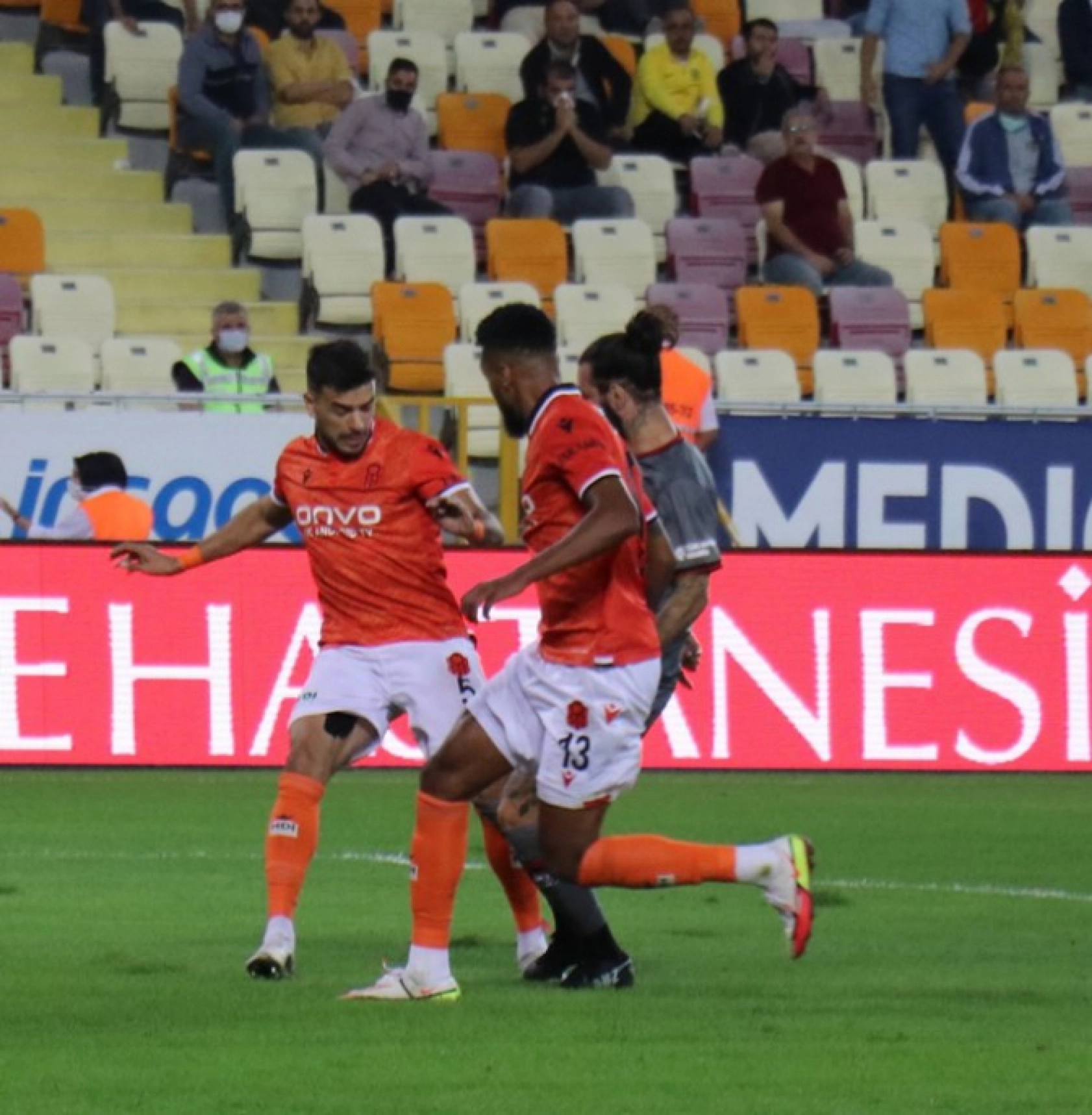 Fatih Karagümrük maçından Kareler