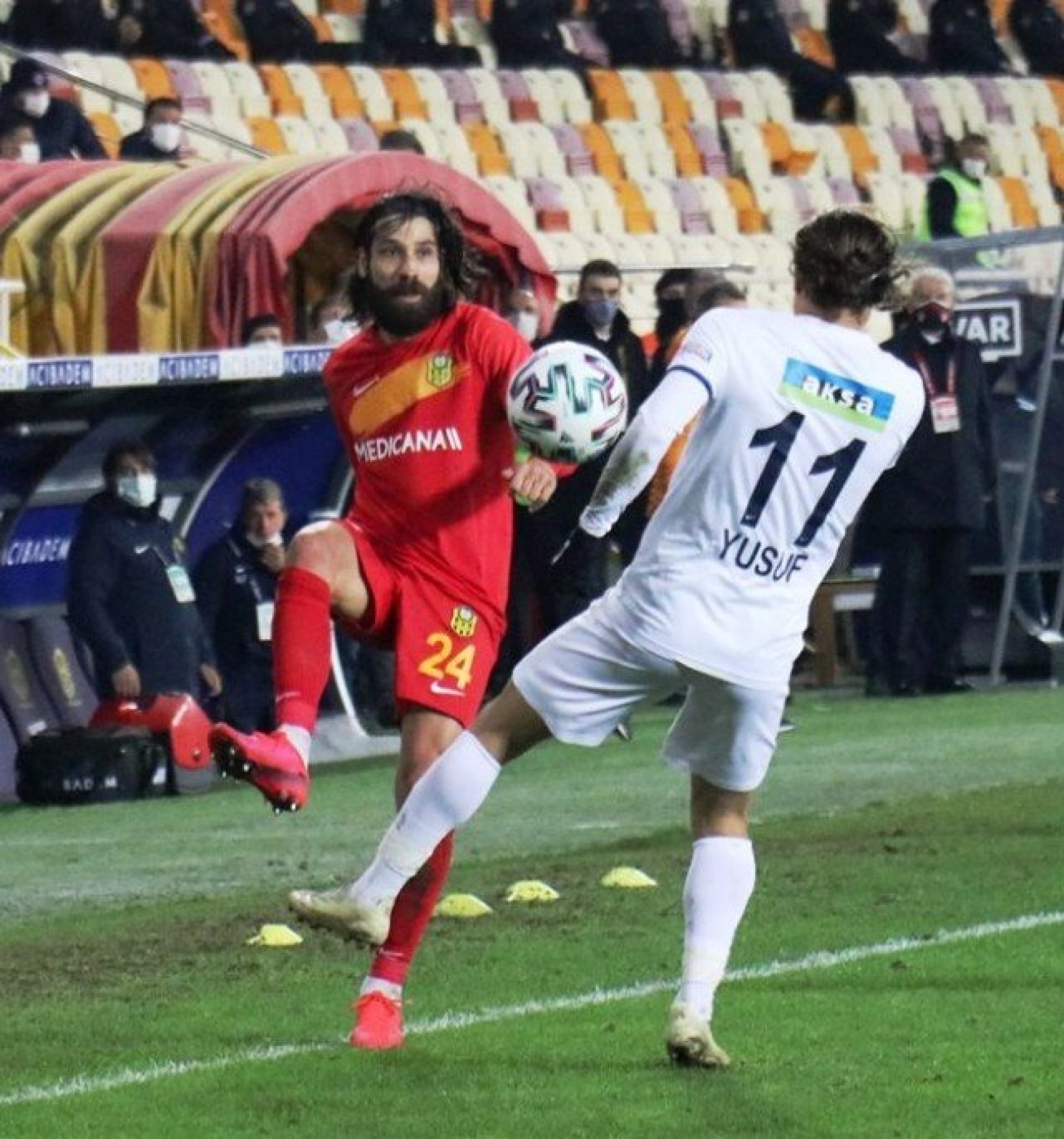 Yeni Malatyaspor Kasımpaşa Karşılaşmasından Kareler