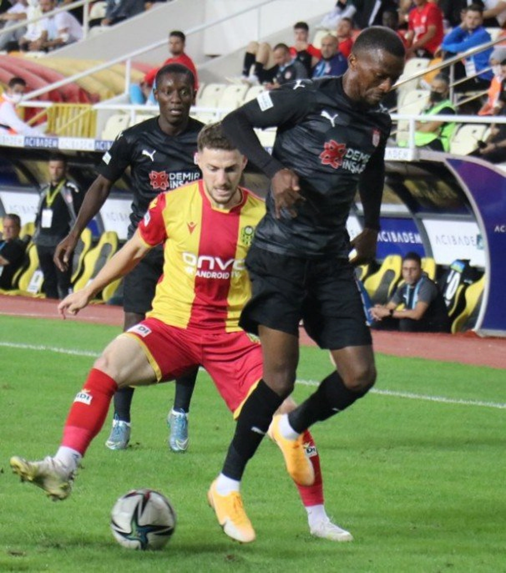 Demir Grup Sivasspor Karşılaşmasından Kareler