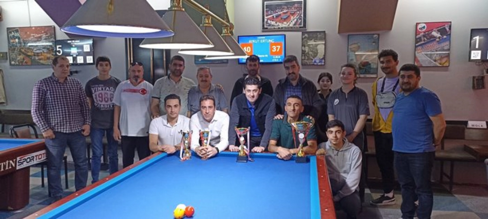 19 Mayıs 3 Bant Bilardo Turnuvası Yapıldı