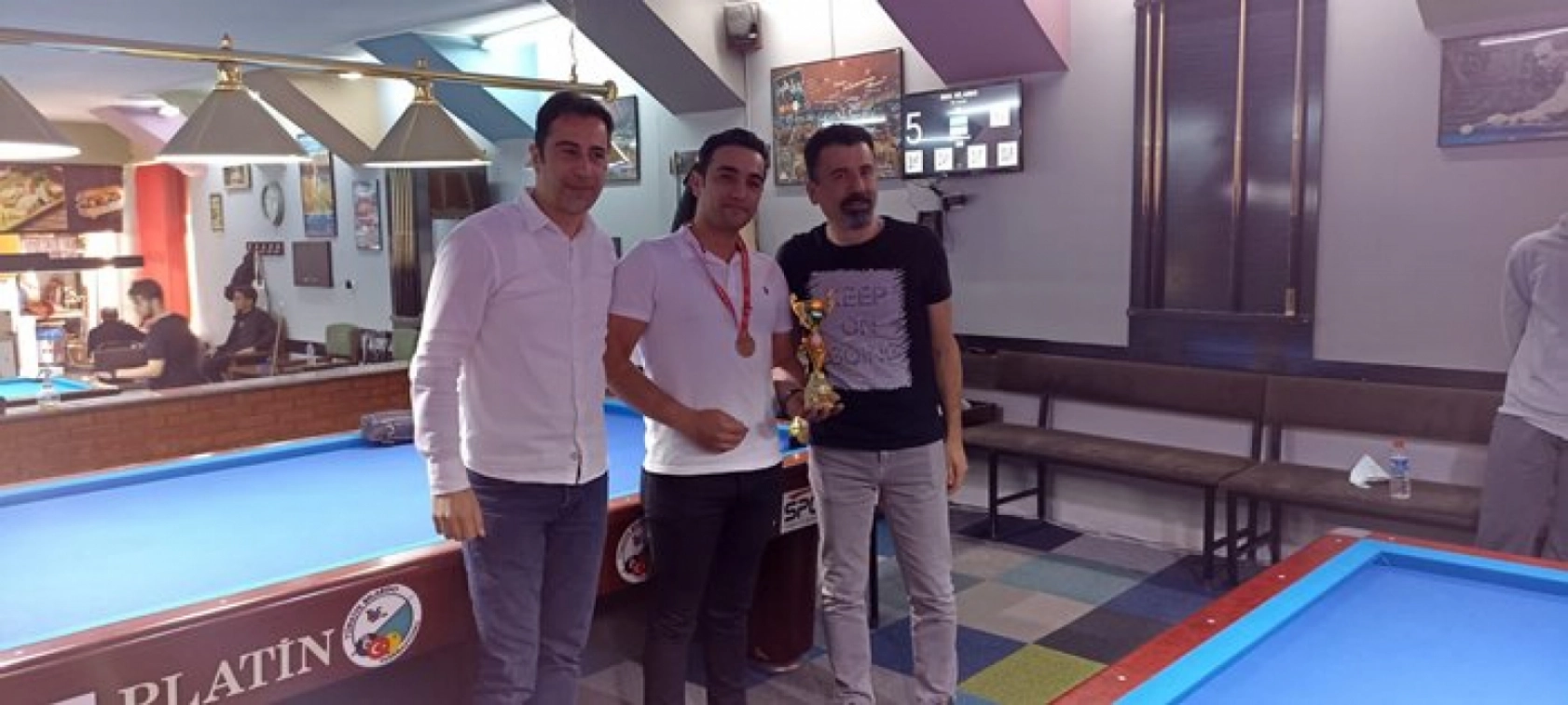 19 Mayıs 3 Bant Bilardo Turnuvası Yapıldı