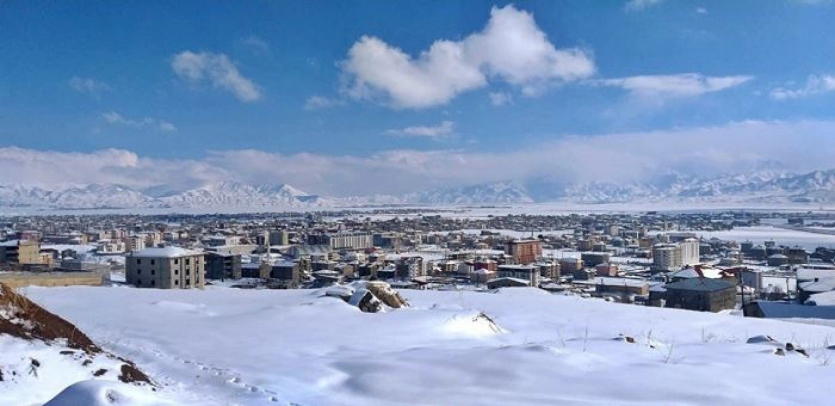 Kar altında güzelleşen Yüksekova