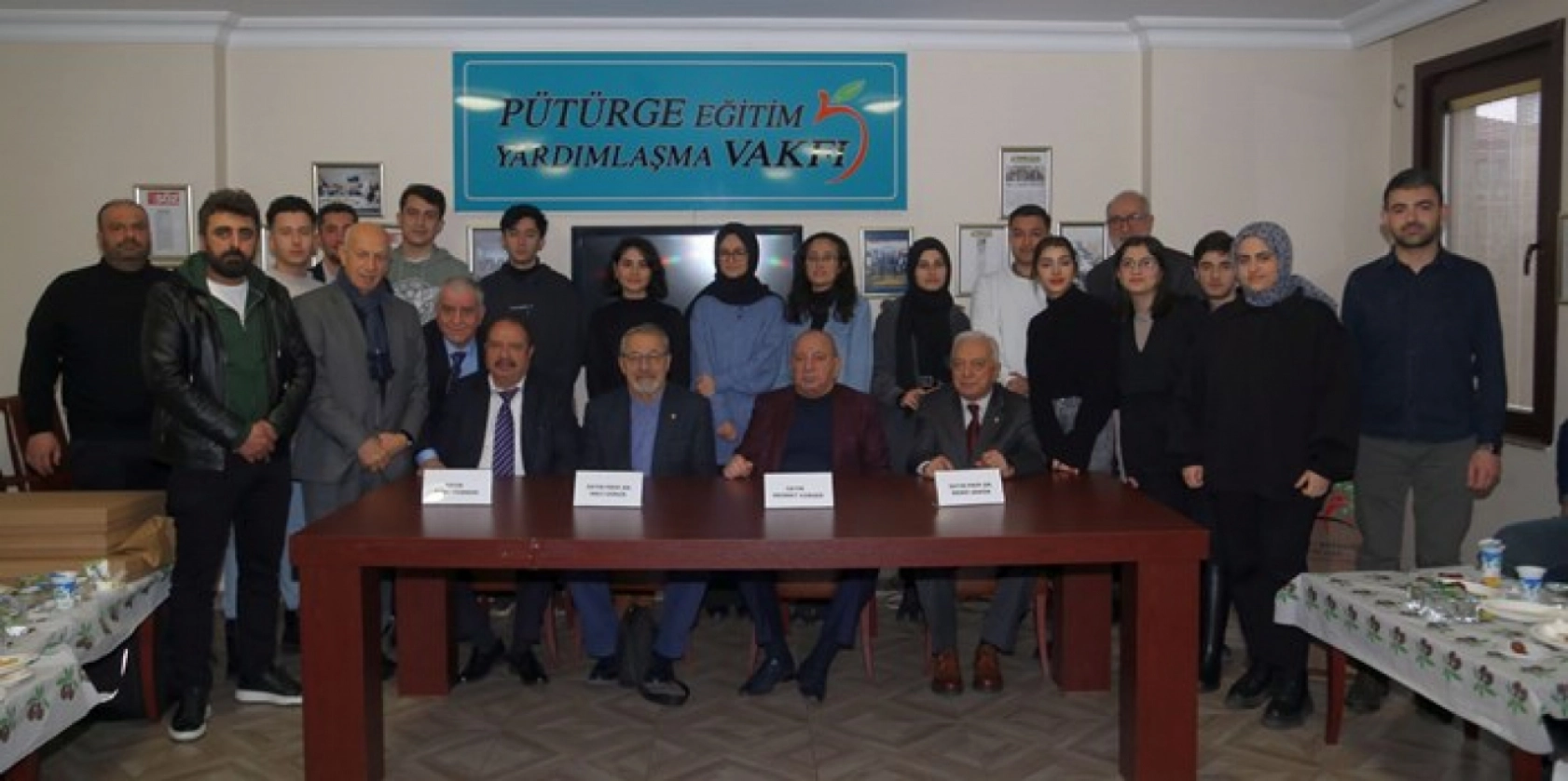 Pütürge-Doğanyol Eğitim Vakfı Vefa Zaman-4 Etkinliği düzenlendi