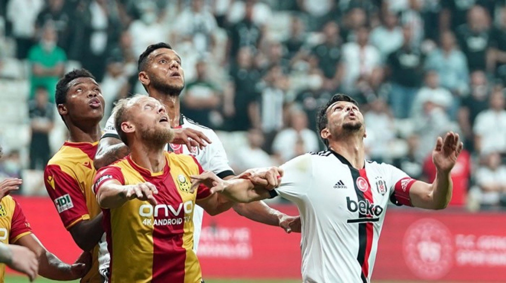 Beşiktaş Ö.K. Yeni Malatyaspor Karşılaşmasından Kareler