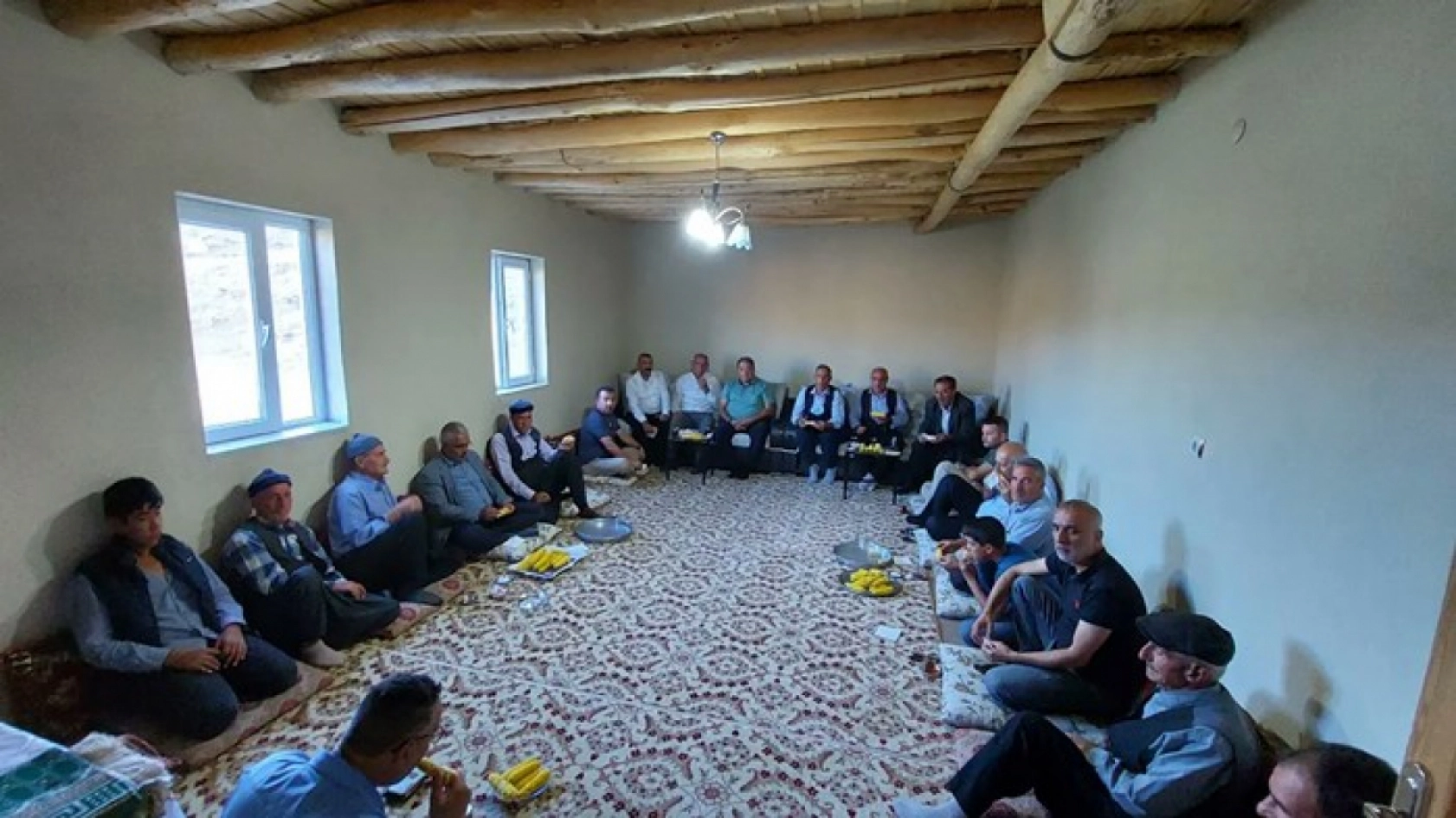 Fendoğlu, Aynı Gün 7 Köyü Ziyaret Etti