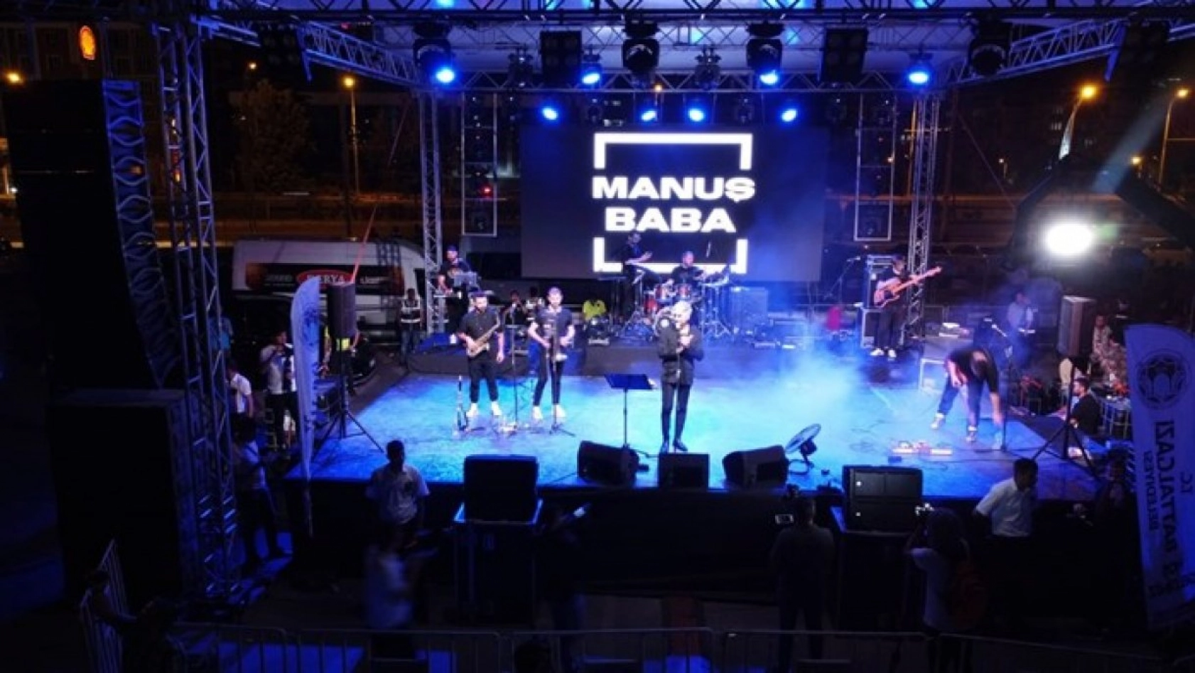 Manuş Baba Malatya'yı Salladı