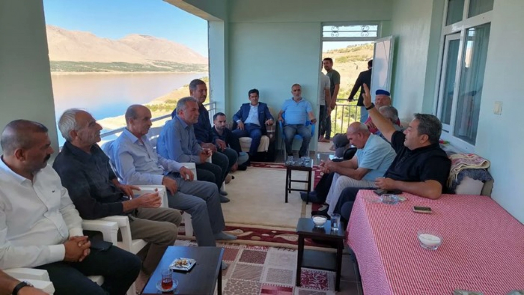 Milletvekili Fendoğlu'nun Köy Ziyaretinden Kareler