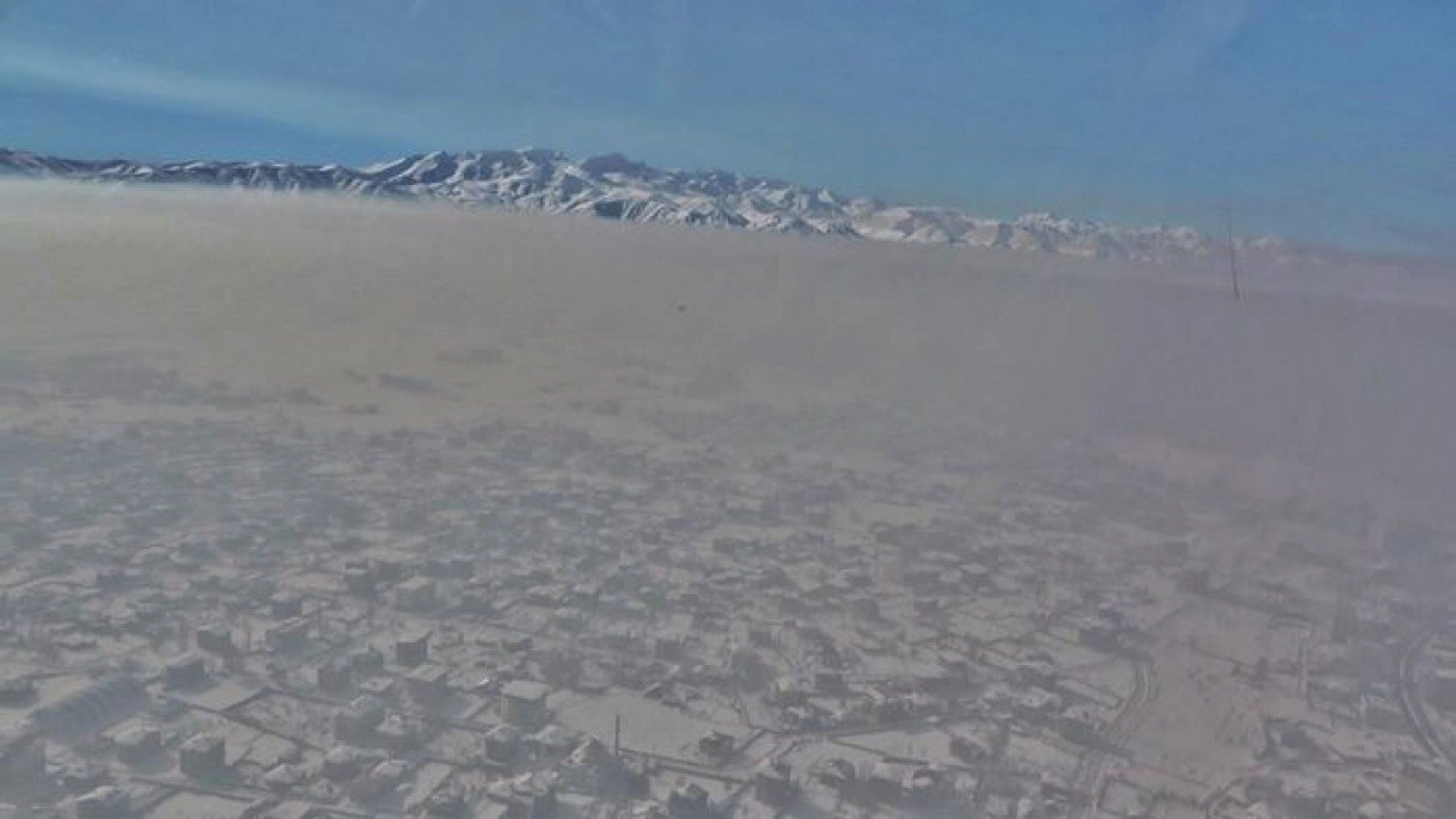 Kar altında güzelleşen Yüksekova