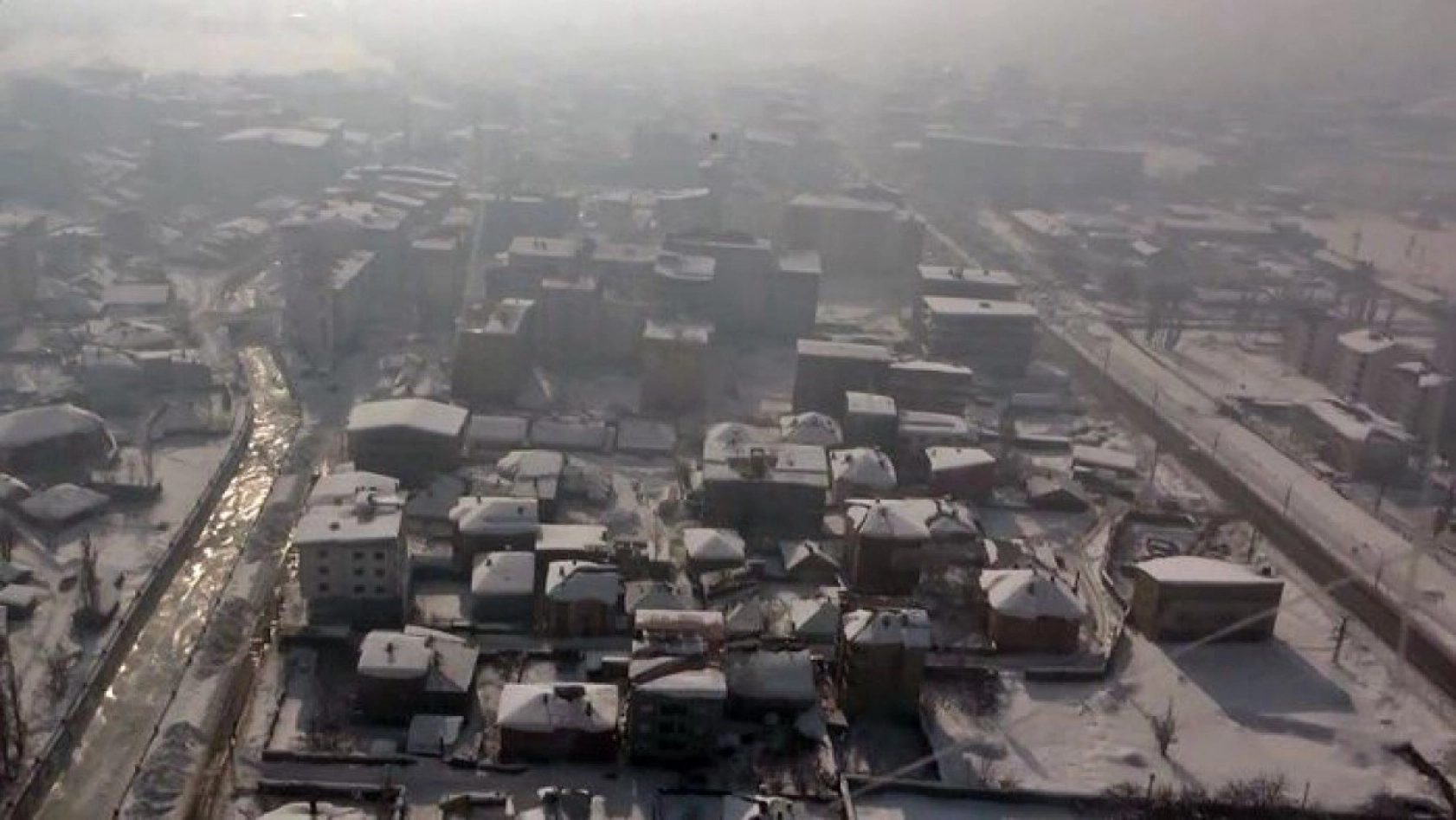 Kar altında güzelleşen Yüksekova