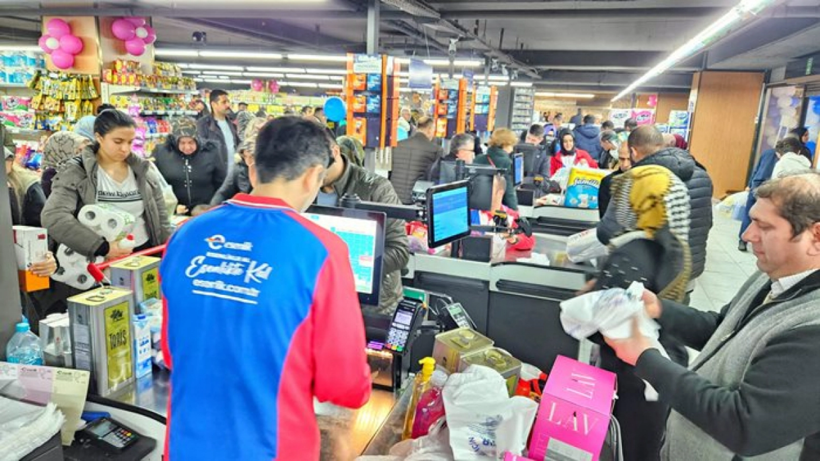 Malatya'nın Yükselen Değeri Esenlik Market Malatya City AVM'de kapılarını açtı