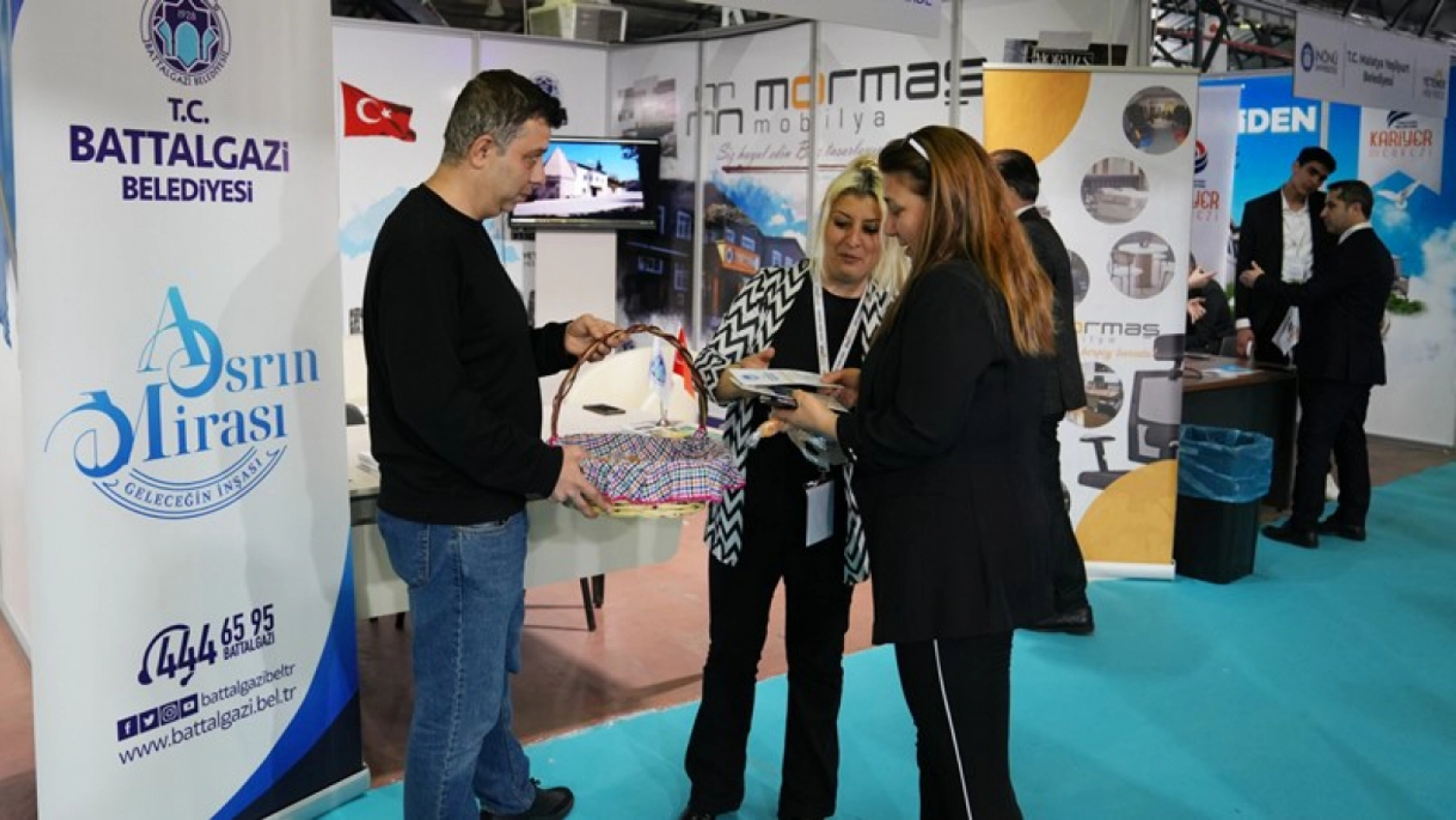 Battalgazi Belediyesi Standına Yoğun İlgi