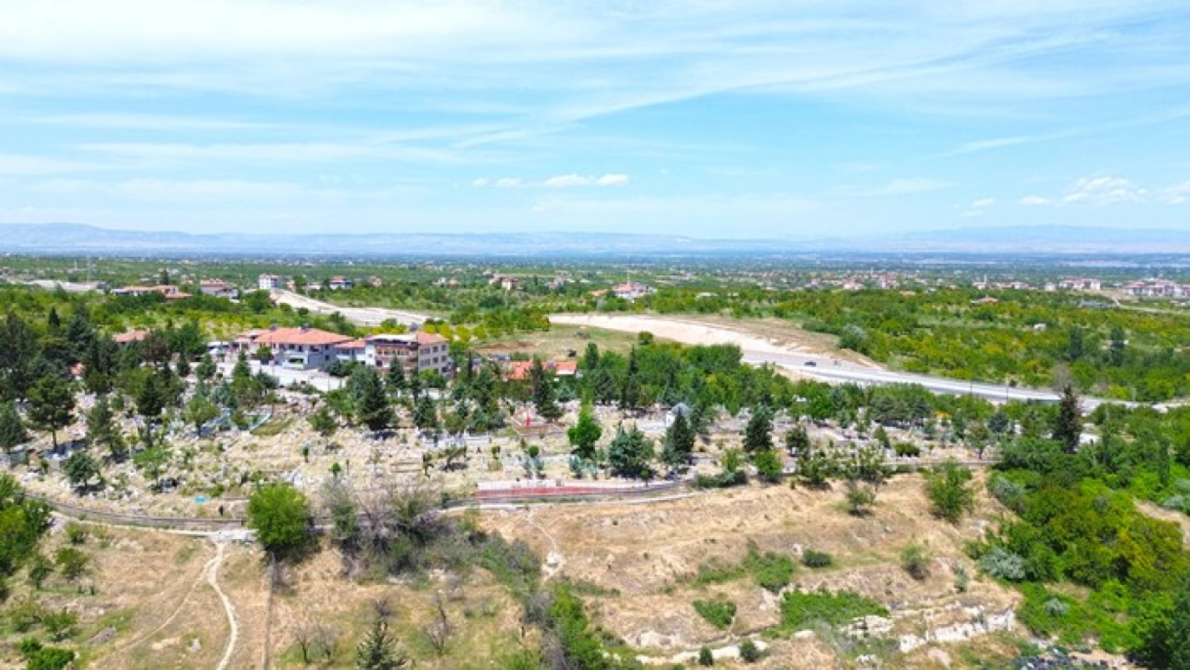 Mezarlıklarda Bahar ve Bayram Temizliği