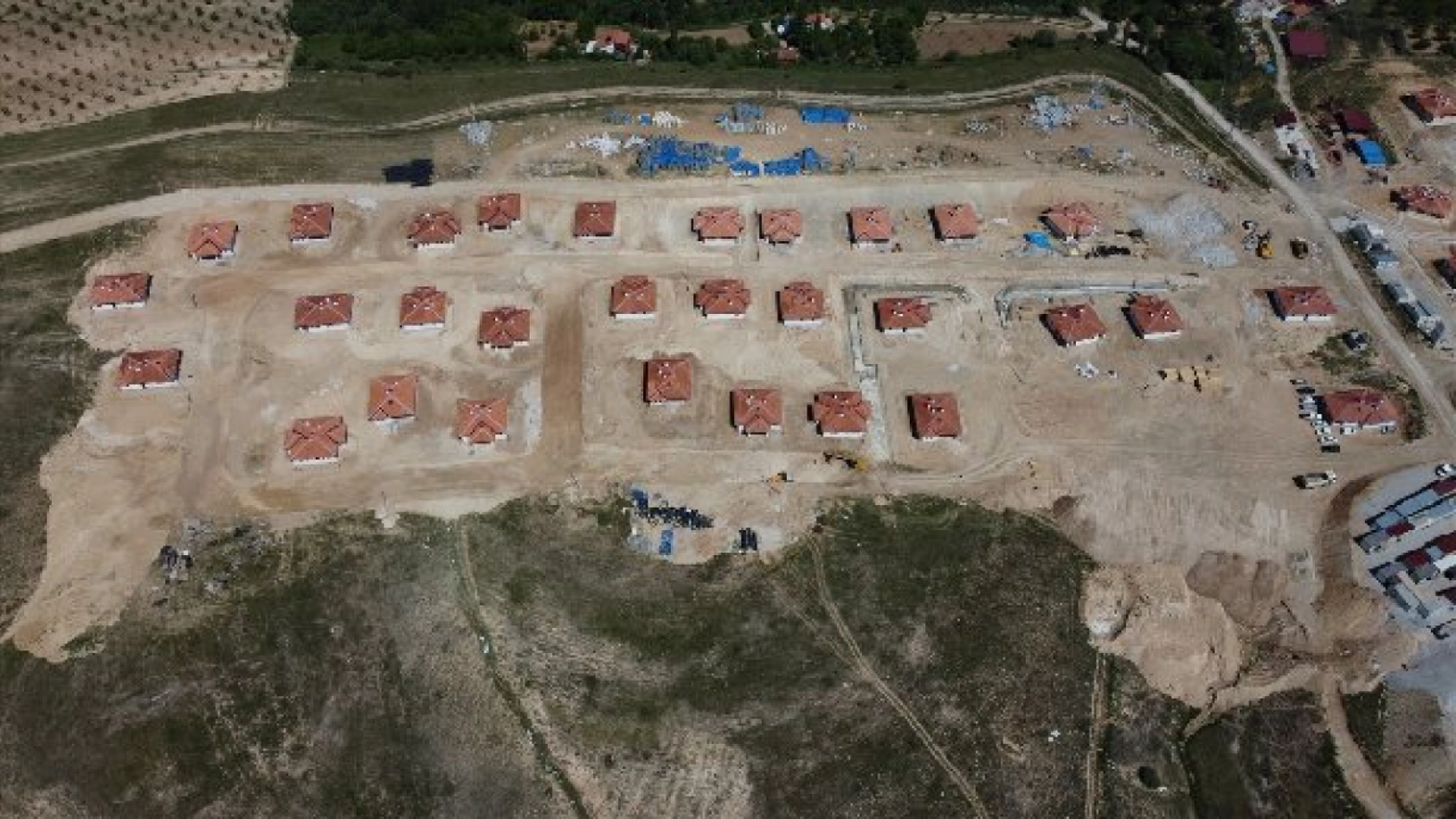 Depremin etkilediği Malatya'da 2 bin 978 köy evi daha teslime hazır