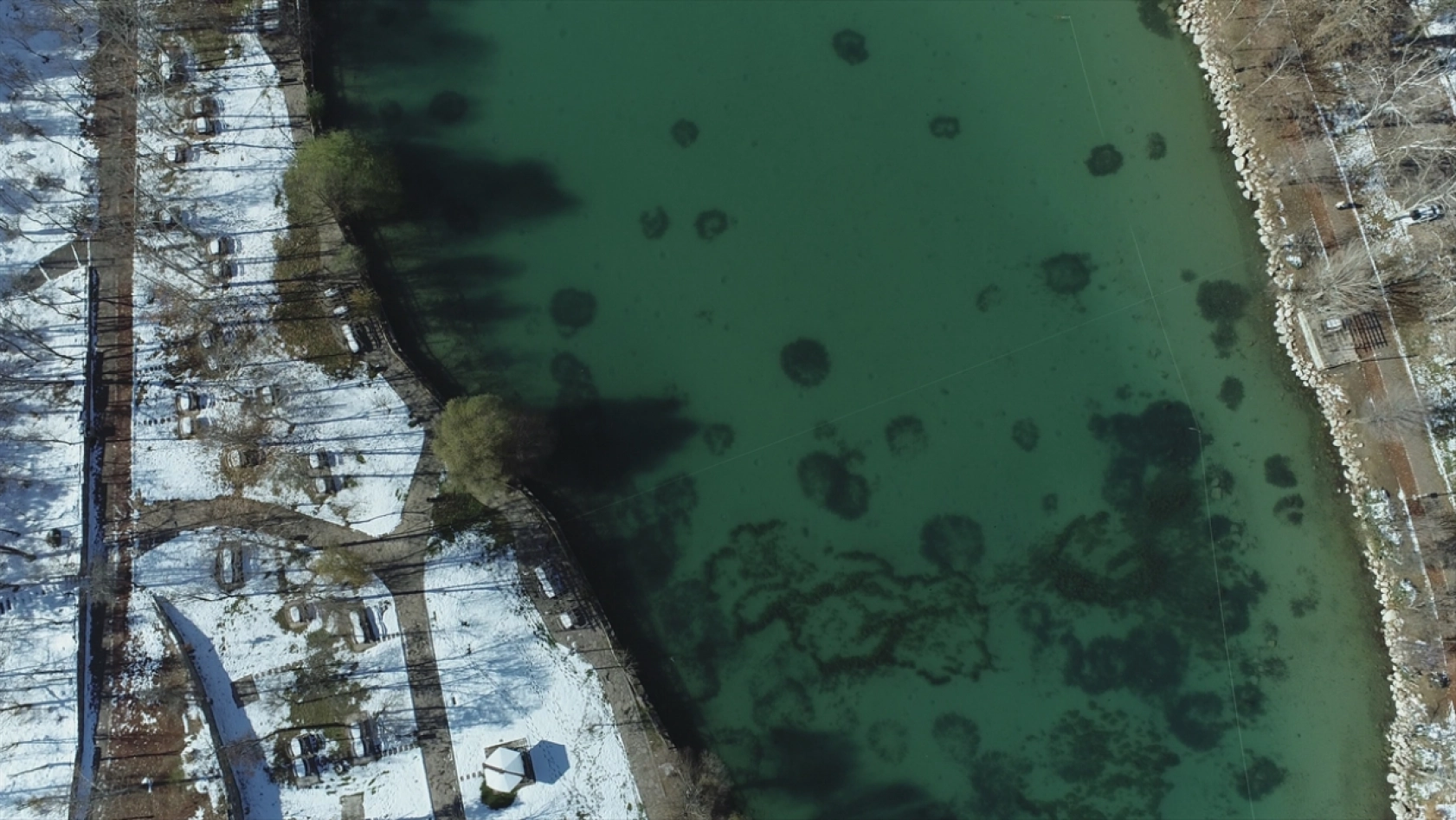 Kar sonrası güneşli hava güzel görüntüler oluşturdu