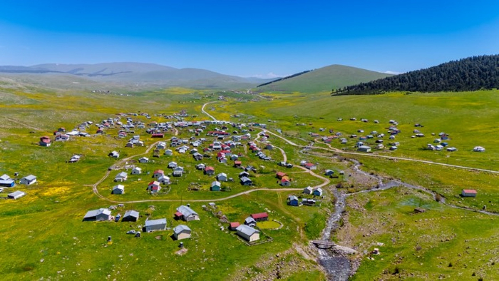 Ardahan'daki mendereslerde ilkbahar güzelliği