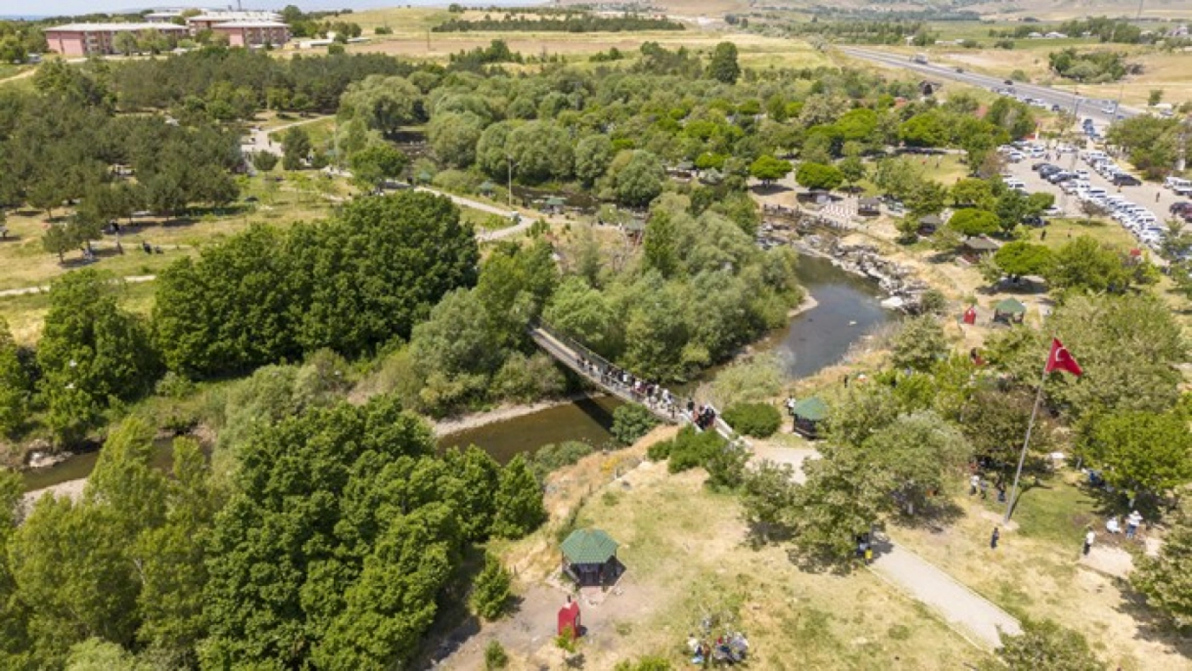 Binlerce kişi inci kefali göçünü izledi