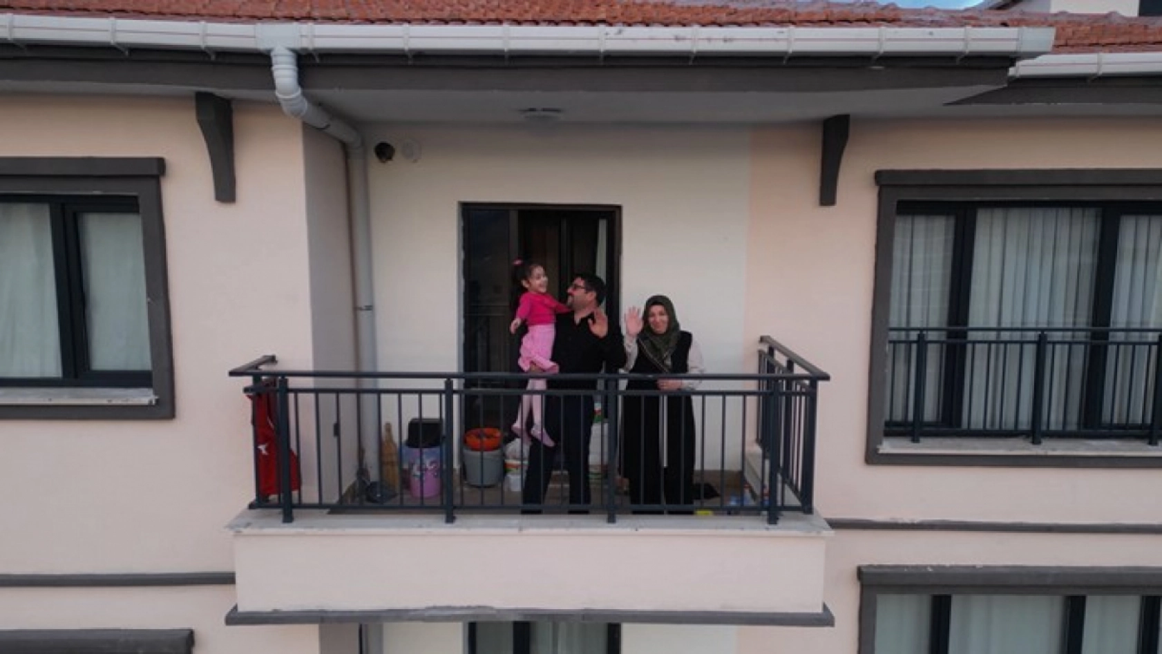 Bakan Kurum: 'Size söz olsun, o umutları hiç söndürmeyeceğiz'