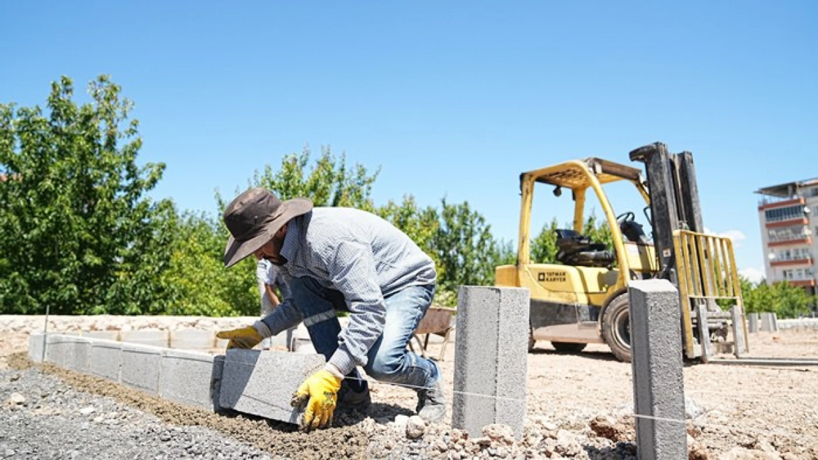 Alacakapı Mahallesi'ne Yeni Park