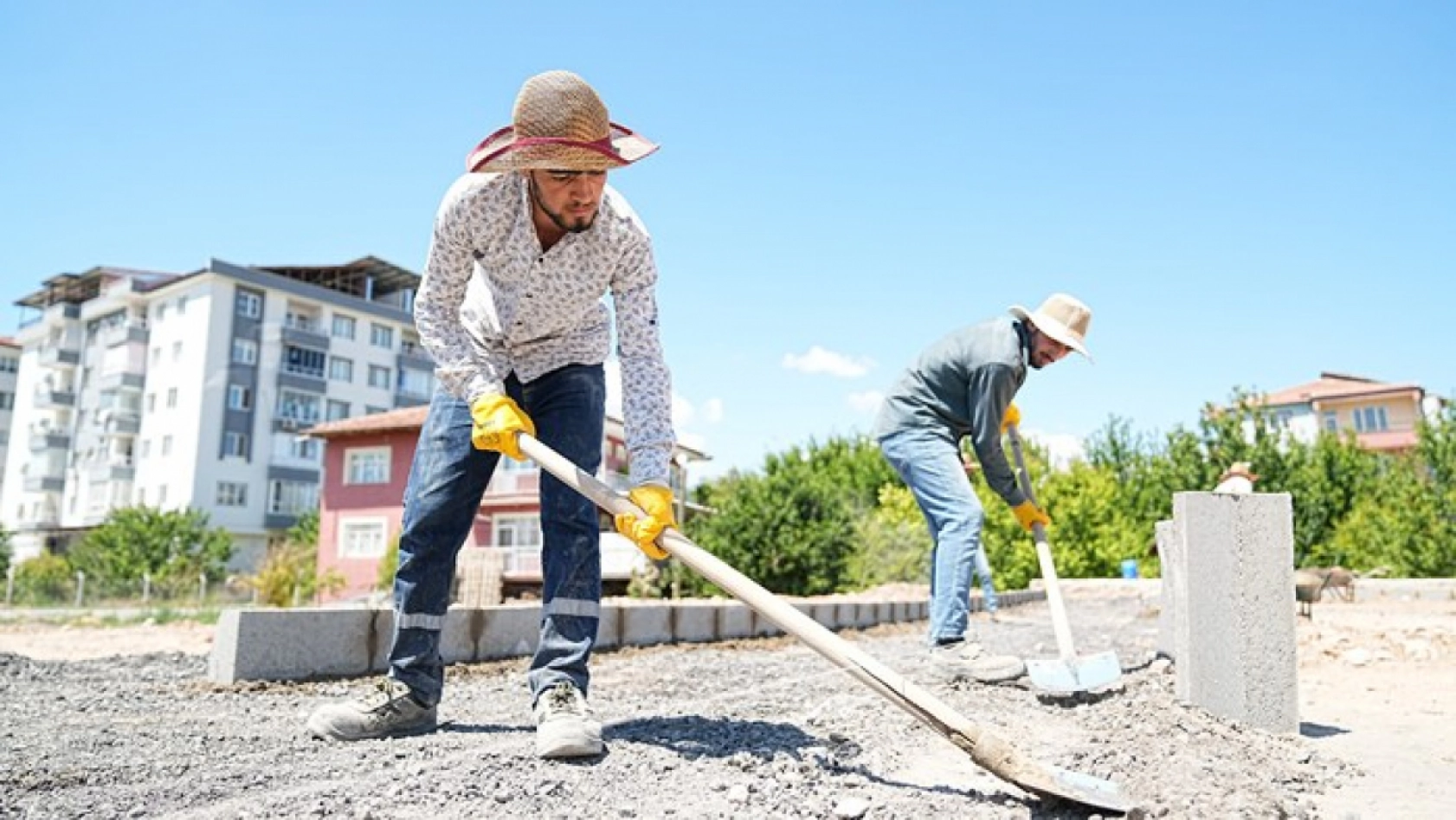 Alacakapı Mahallesi'ne Yeni Park
