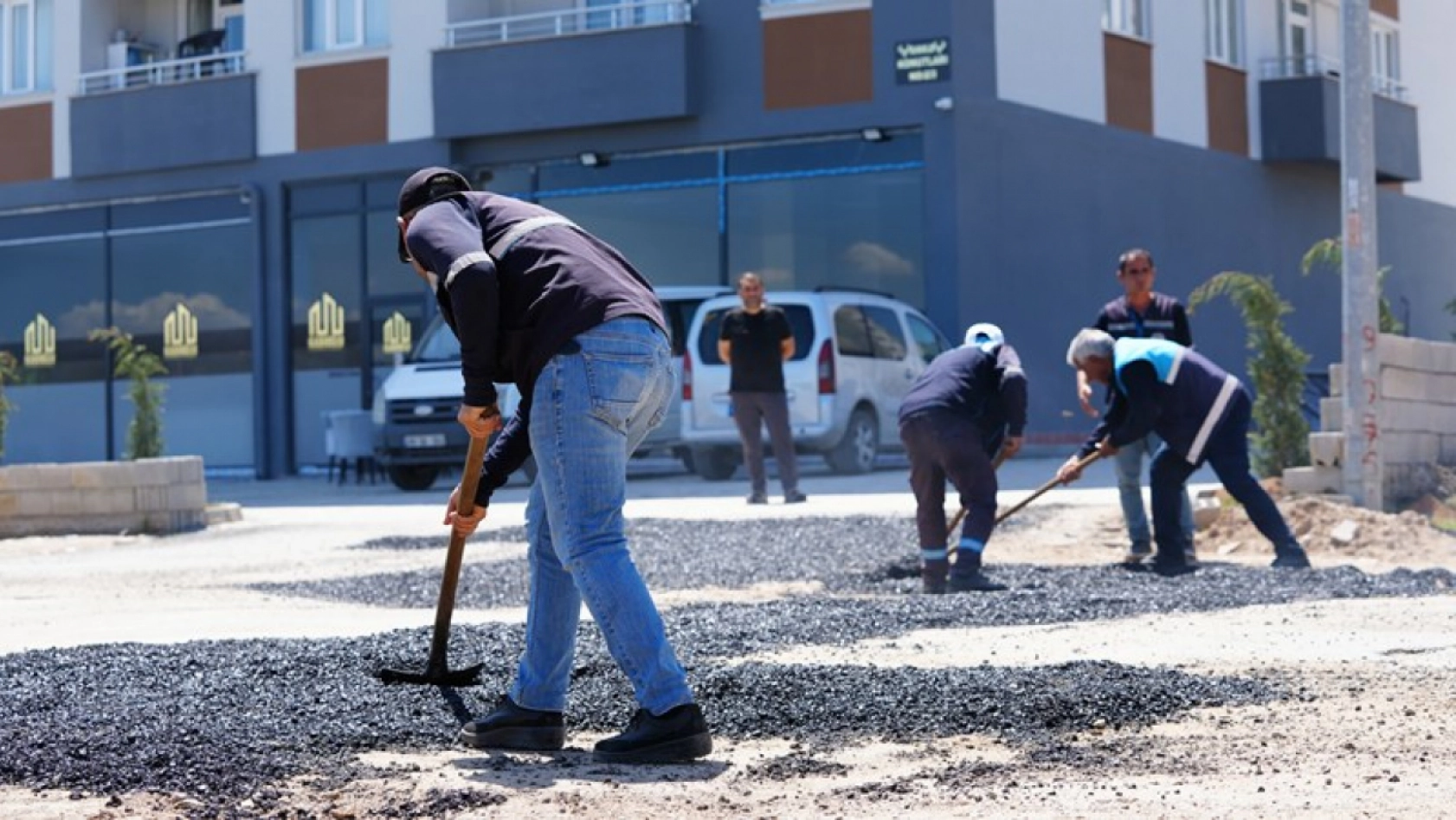 Çamurlu ve Bulgurlu'ya Asfalt Hizmeti